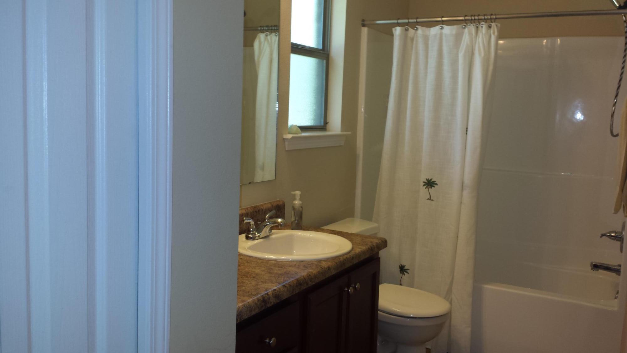 SILVER SPRINGS EST - Residential