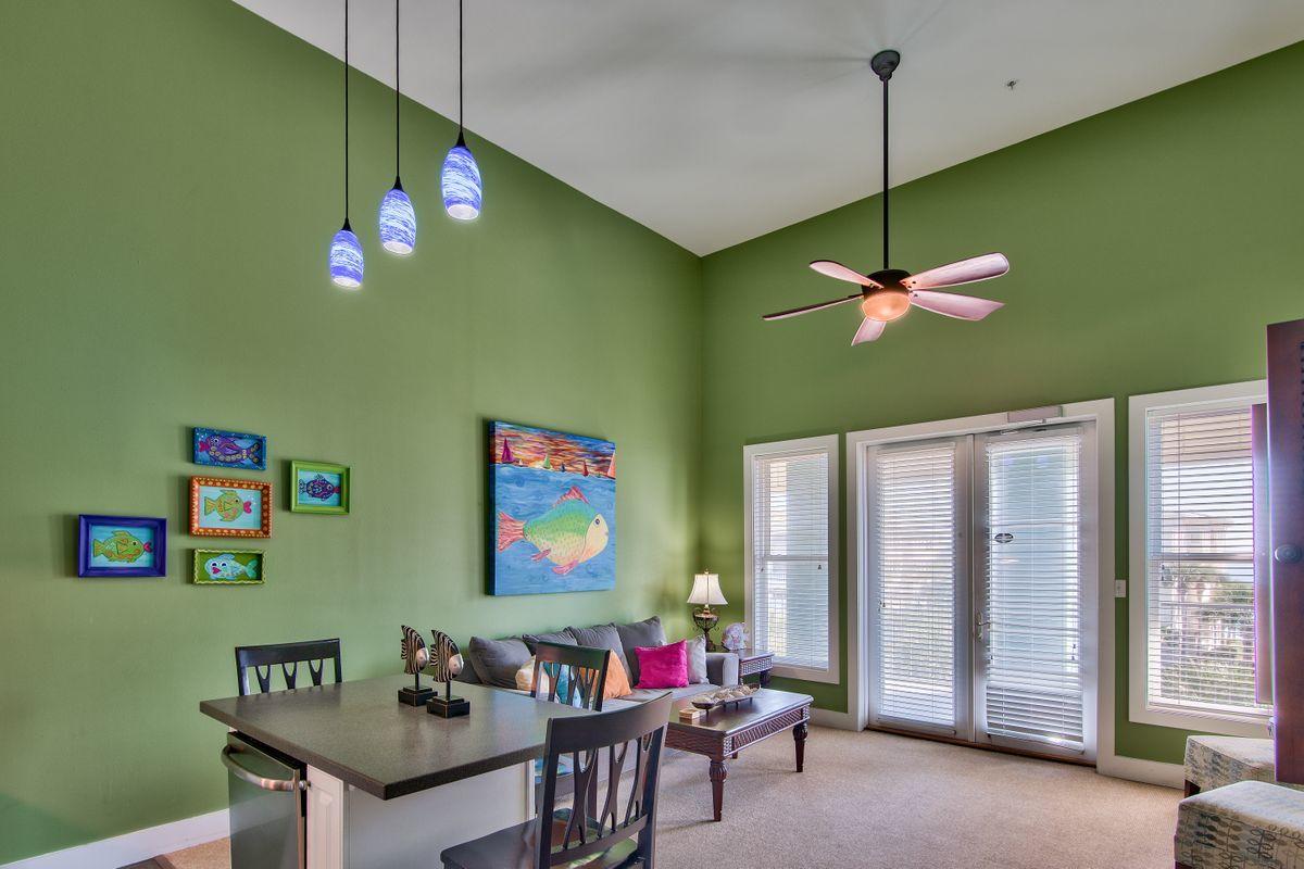 INN AT GULF PLACE - Residential