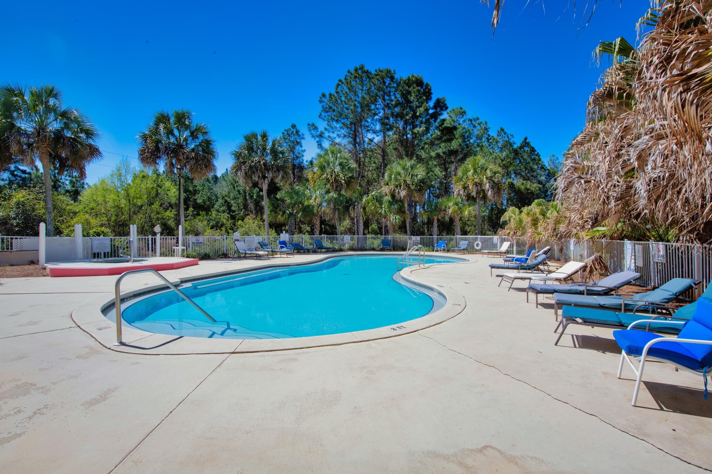 THE FLORIDA CLUB - Residential