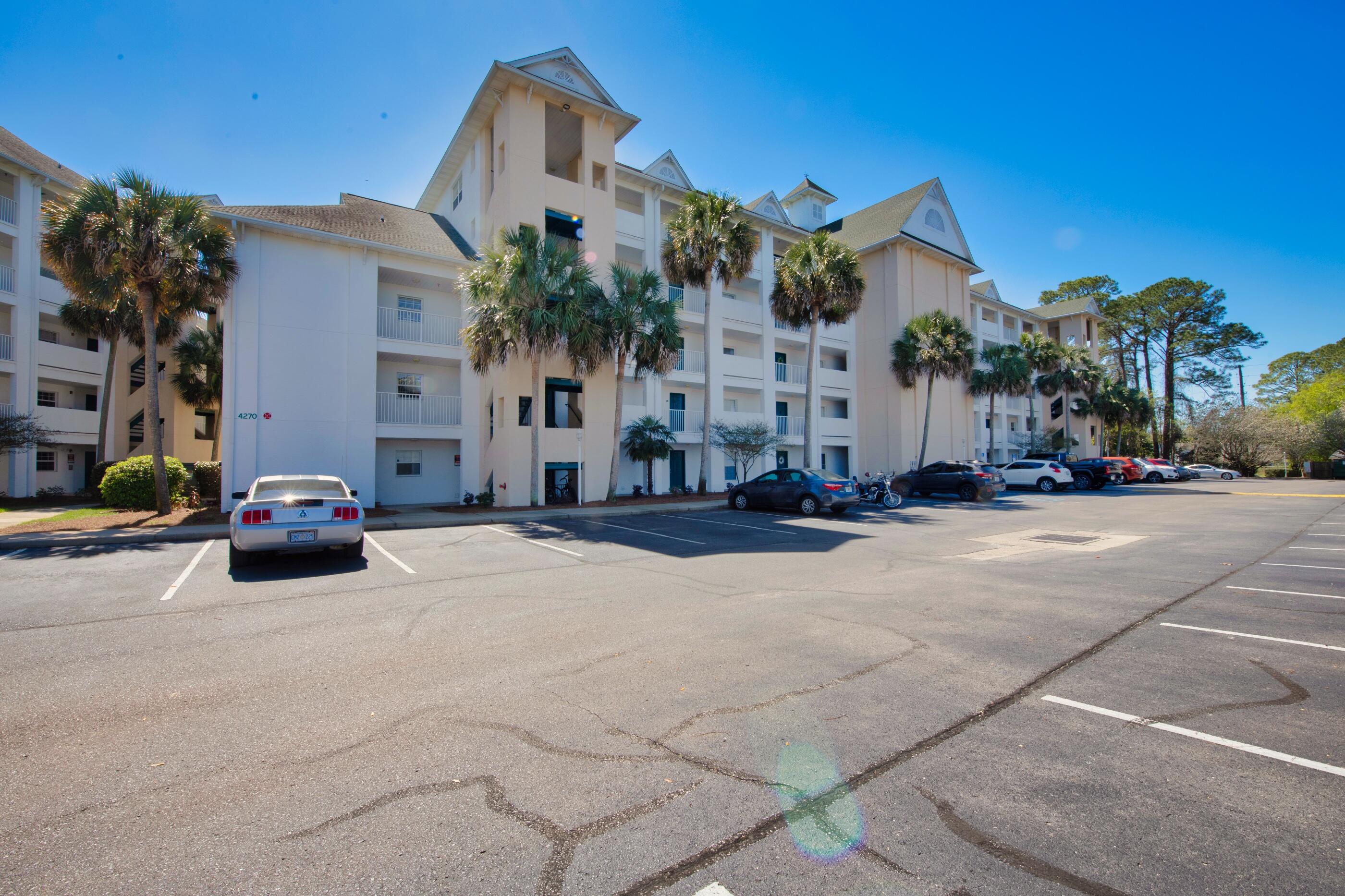 THE FLORIDA CLUB - Residential