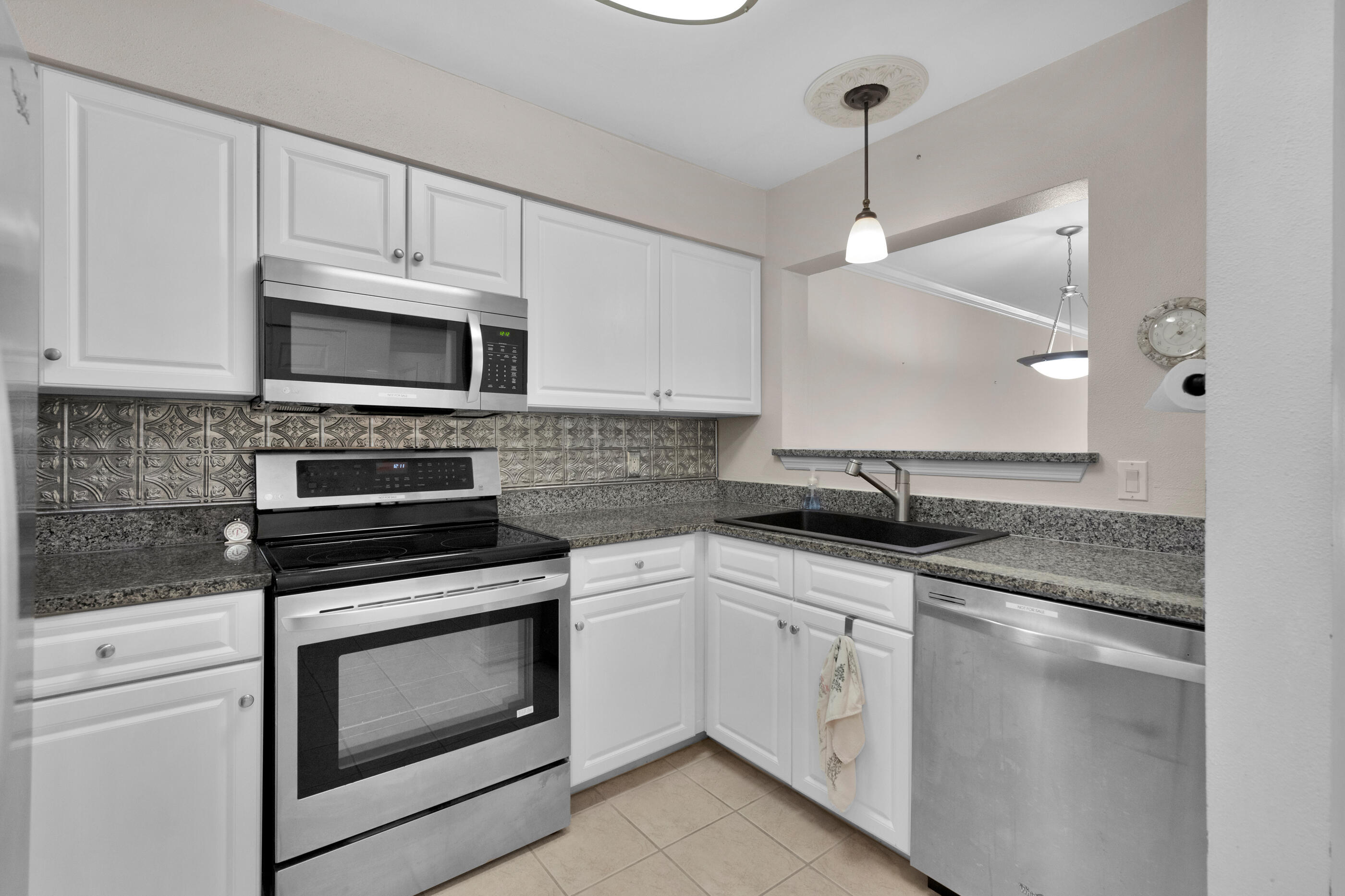 THE FLORIDA CLUB - Residential