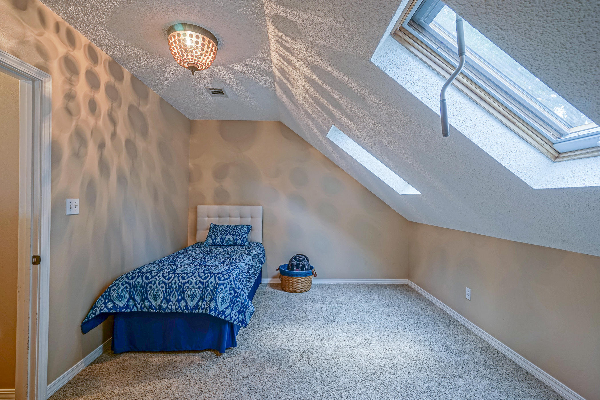 PARKWOOD ESTATES PH 2 BLUEWATER BAY - Residential