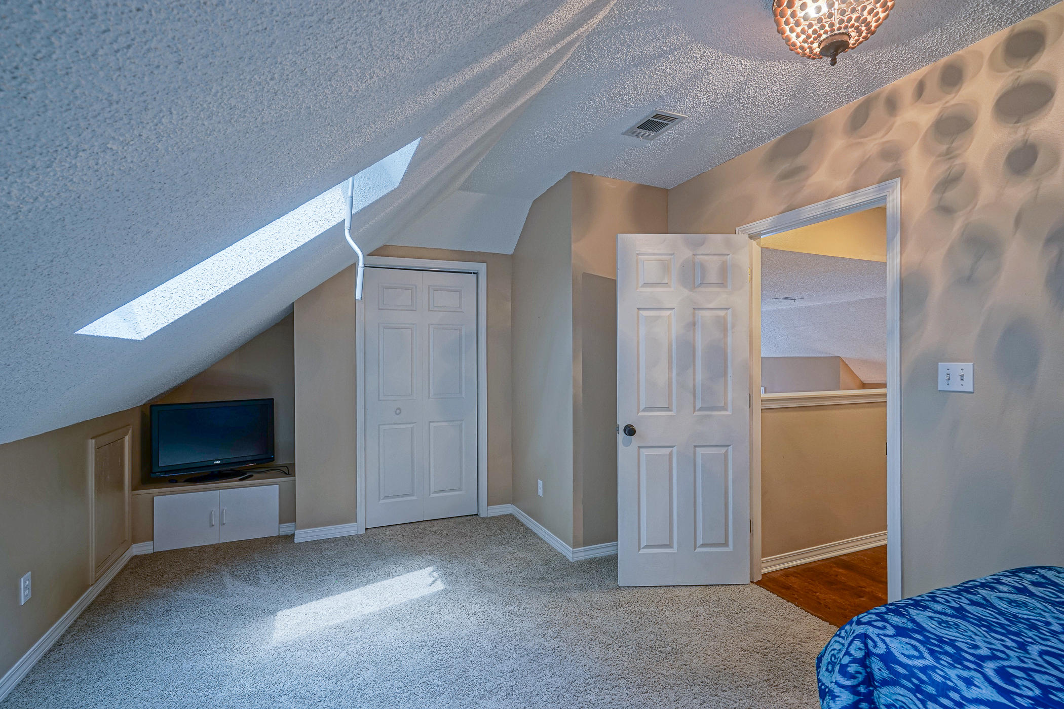 PARKWOOD ESTATES PH 2 BLUEWATER BAY - Residential