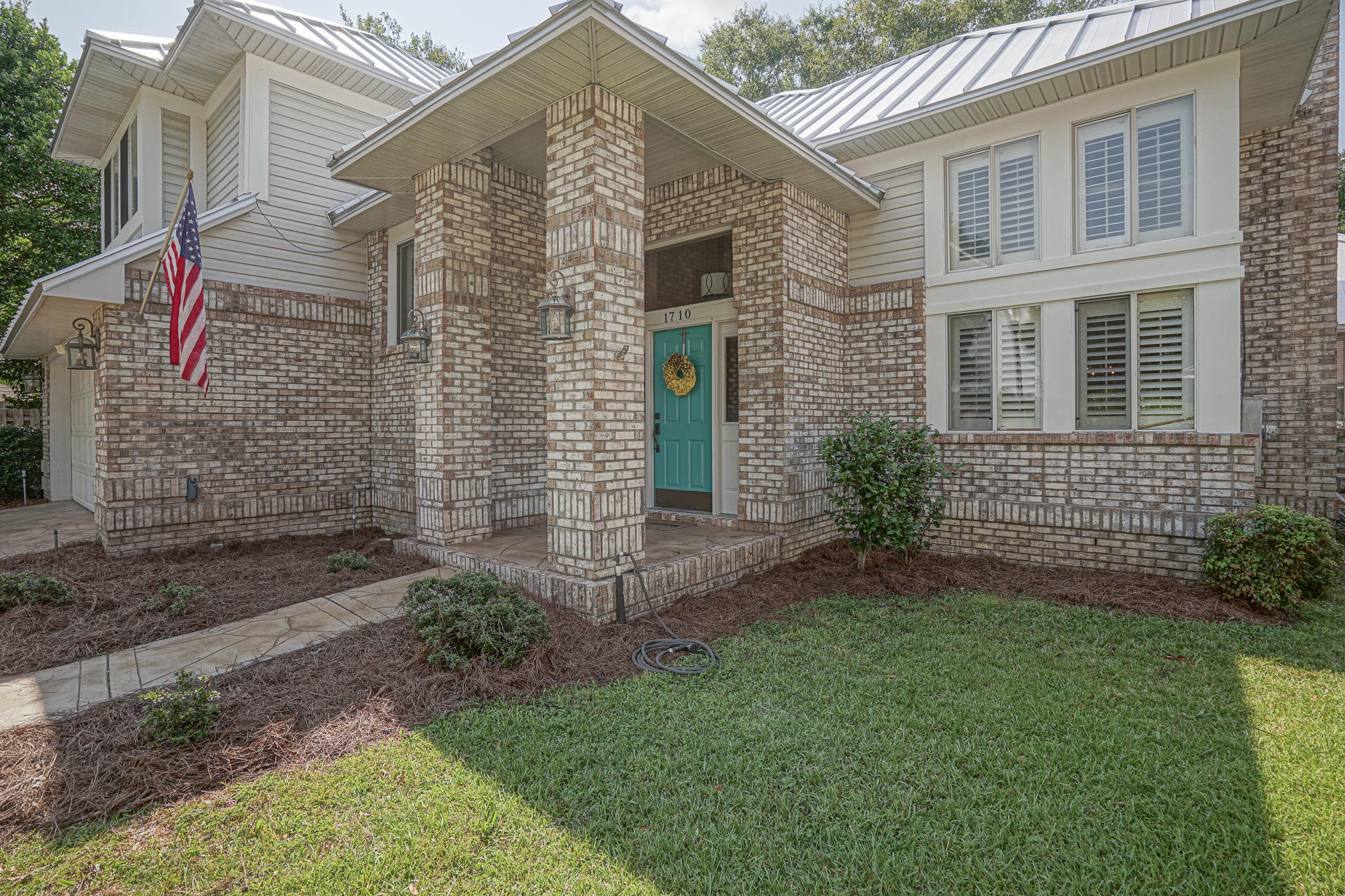 PARKWOOD ESTATES PH 2 BLUEWATER BAY - Residential