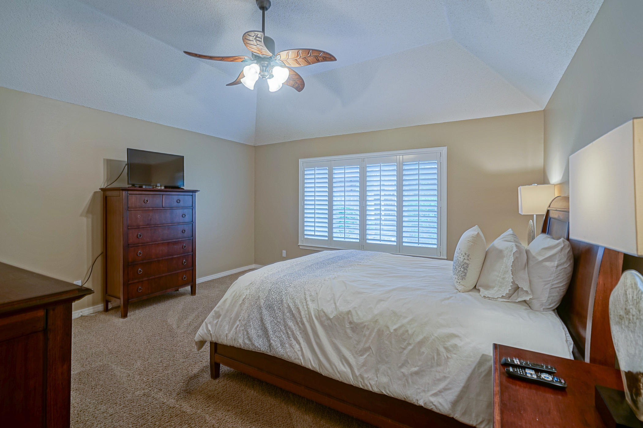 PARKWOOD ESTATES PH 2 BLUEWATER BAY - Residential