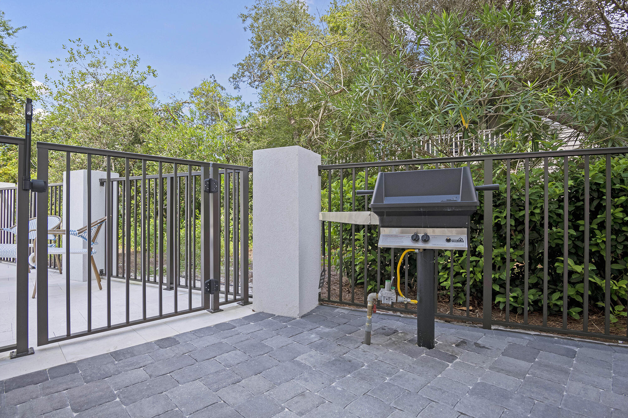 COTE D' AZUR - Residential