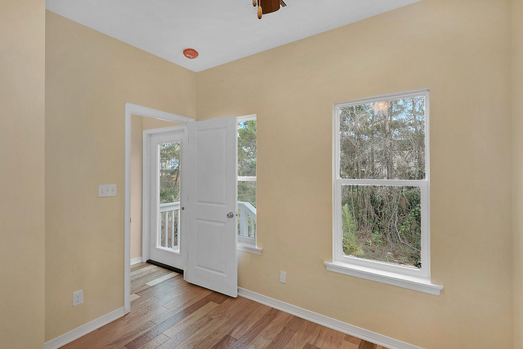 HIDDEN GROVE - Residential