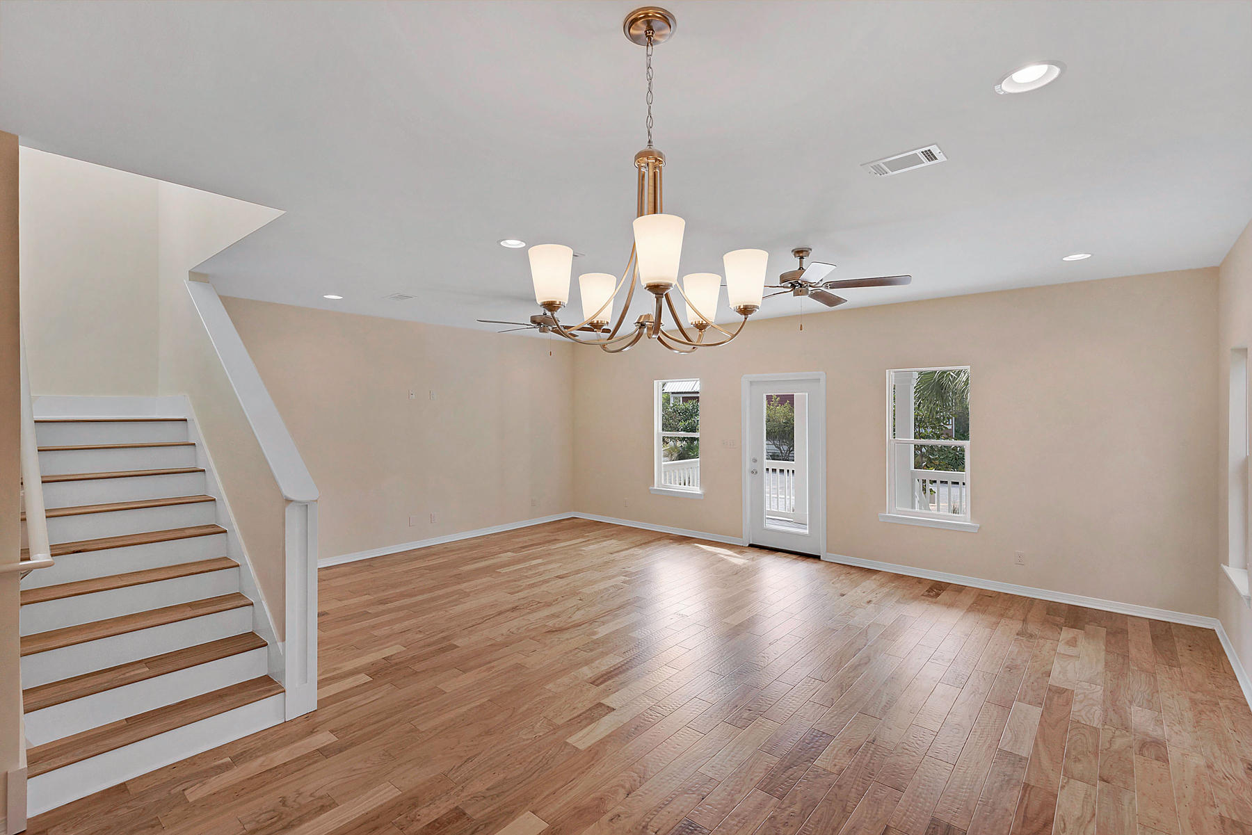 HIDDEN GROVE - Residential