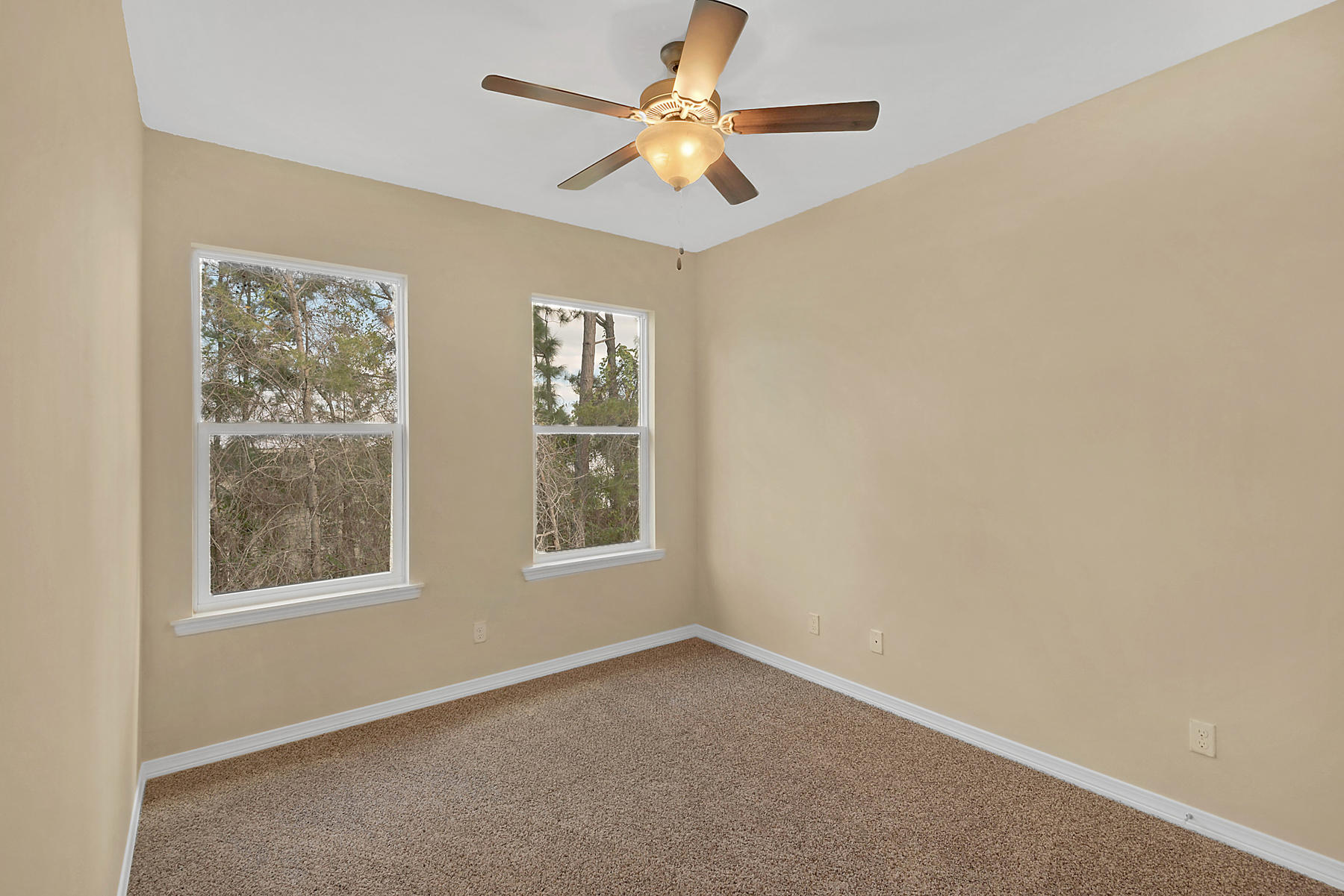 HIDDEN GROVE - Residential