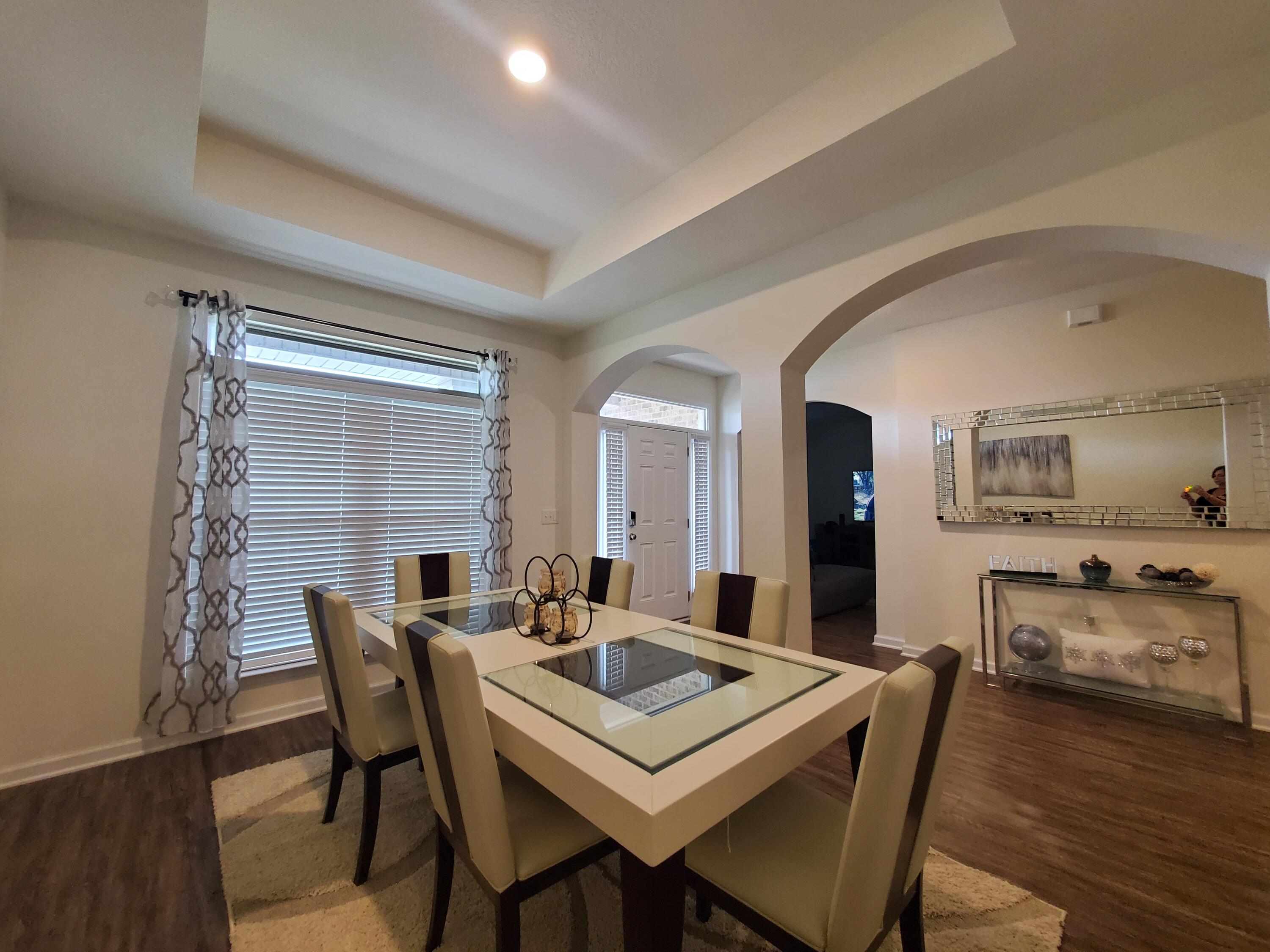 Redstone Commons - Residential Lease