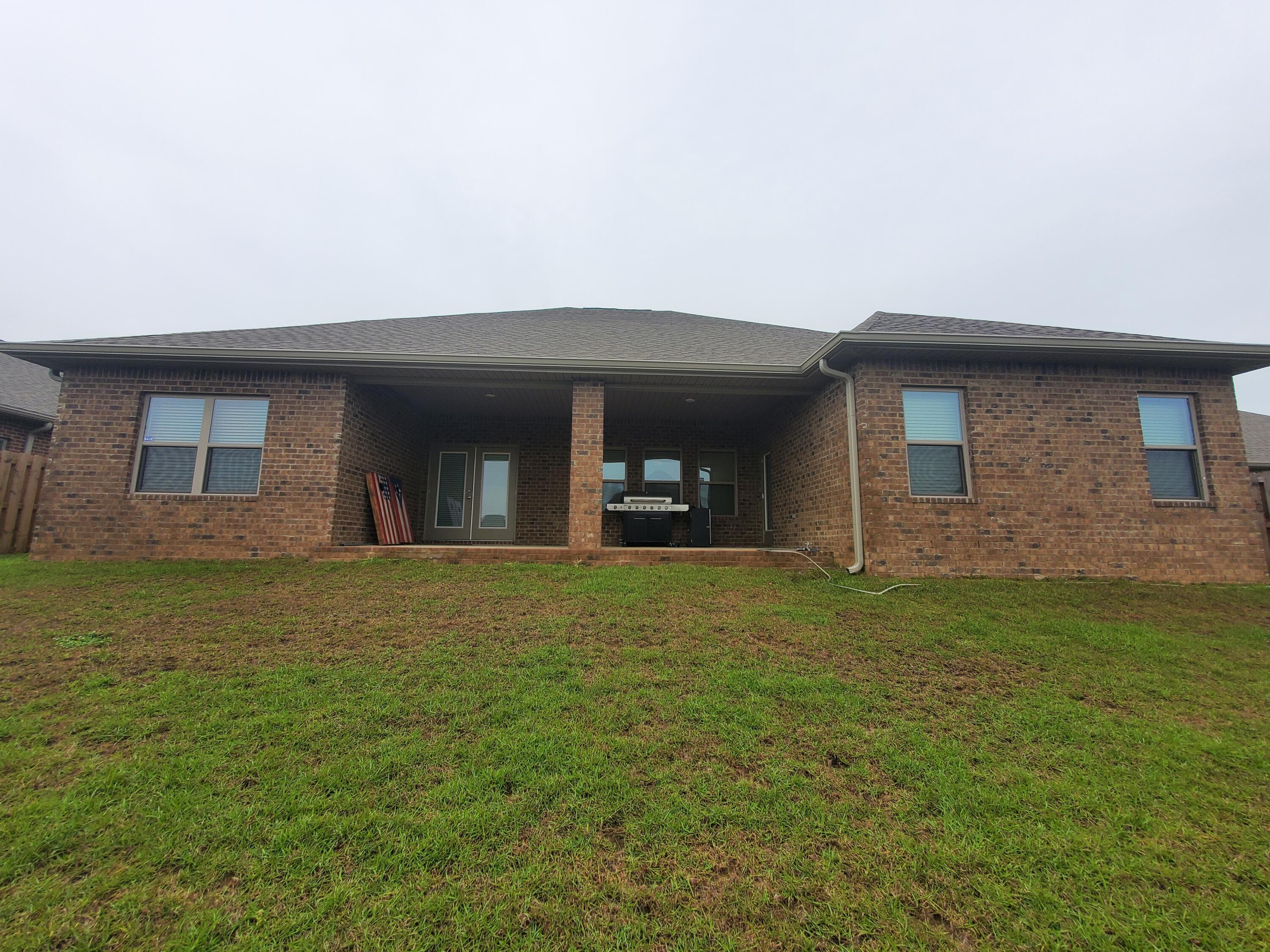 Redstone Commons - Residential Lease