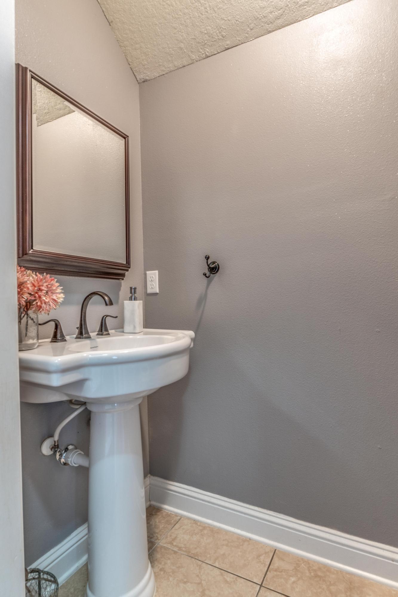 LAKE ARTHUR ESTATES - Residential