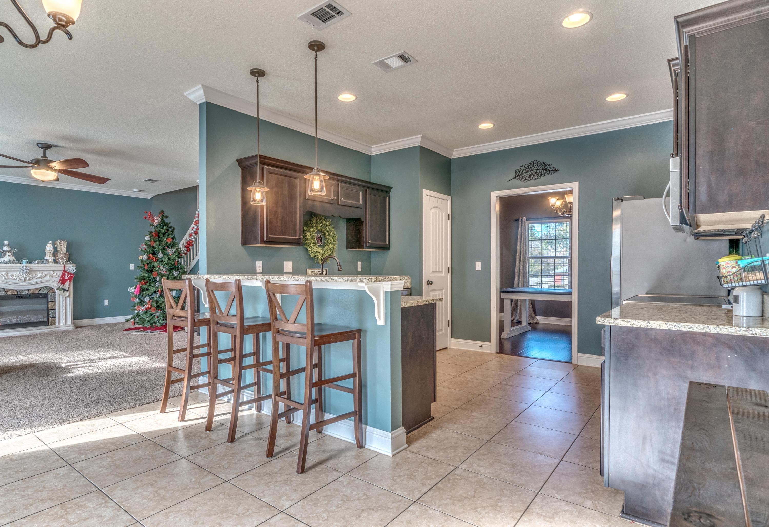 LAKE ARTHUR ESTATES - Residential