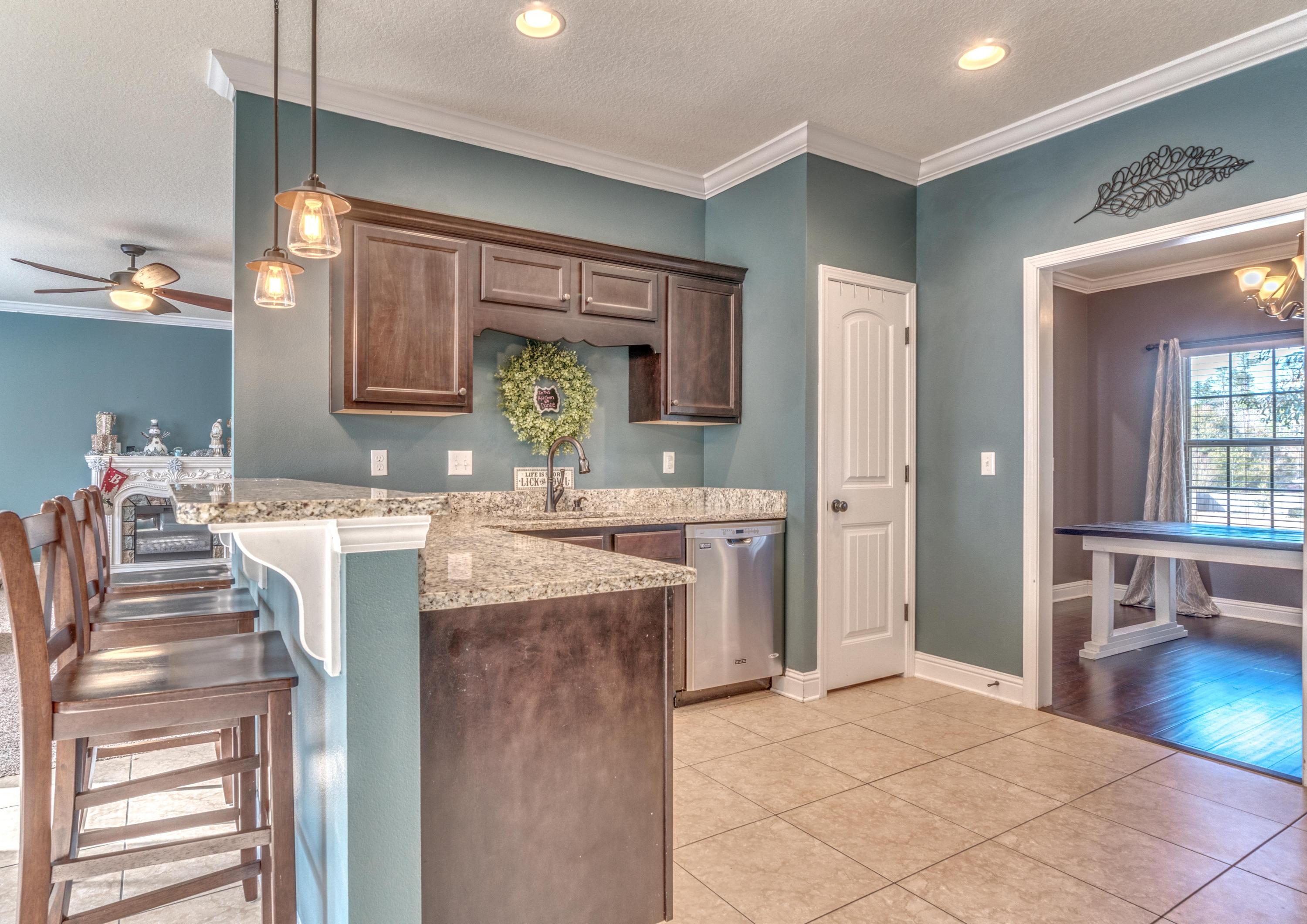 LAKE ARTHUR ESTATES - Residential