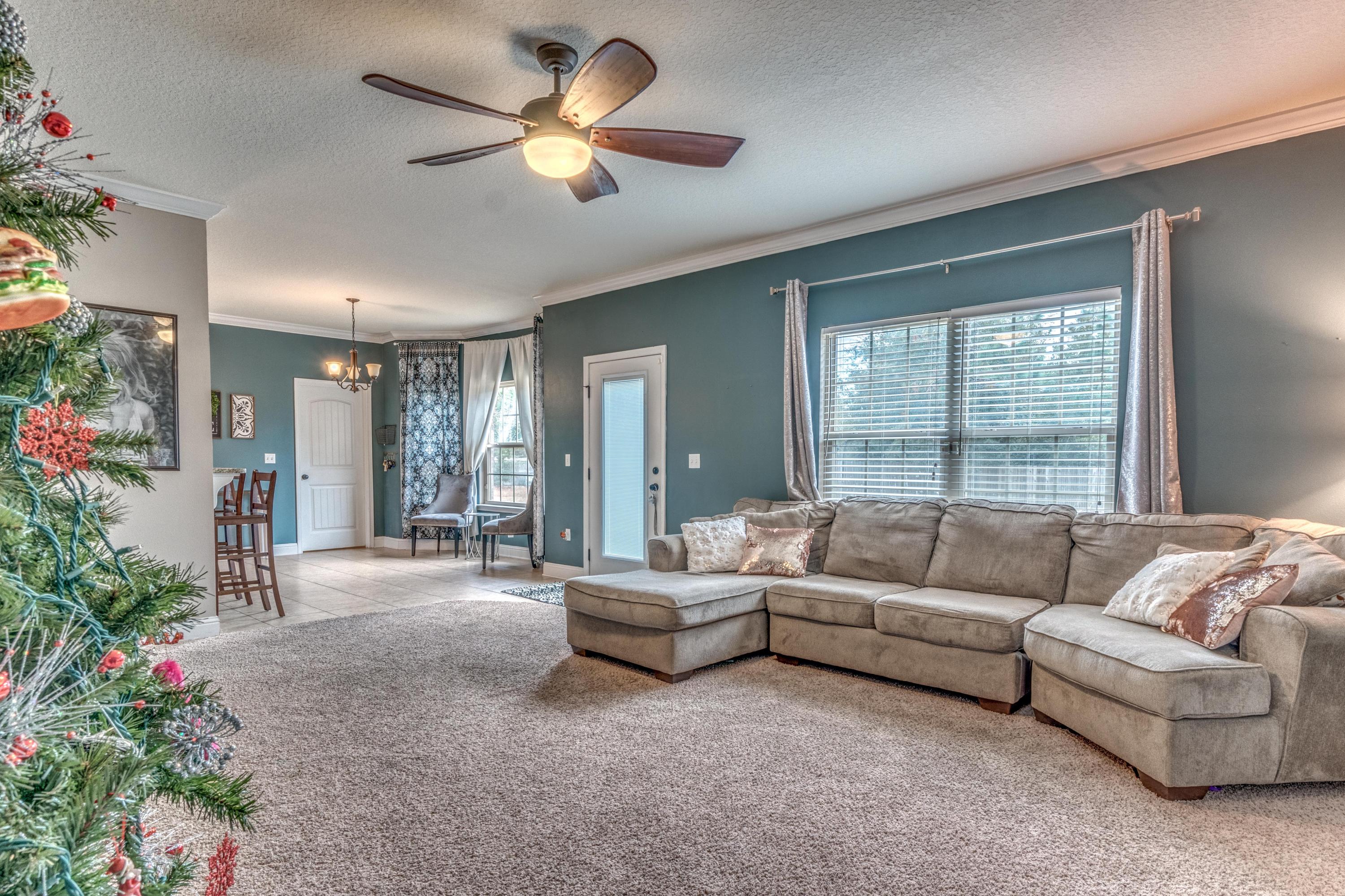 LAKE ARTHUR ESTATES - Residential