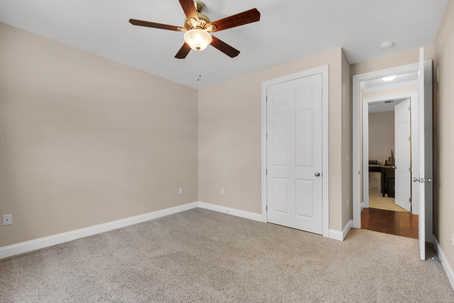 BAY BREEZE - Residential