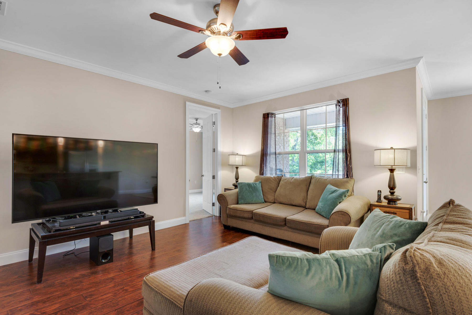 BAY BREEZE - Residential