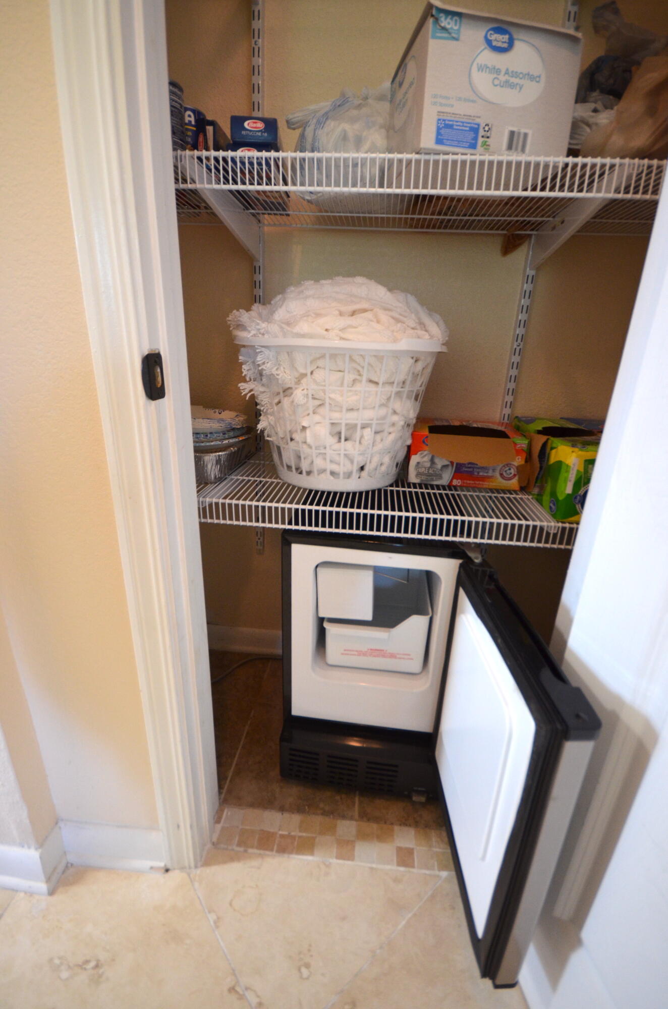 VILLA RUSS PARK - Residential