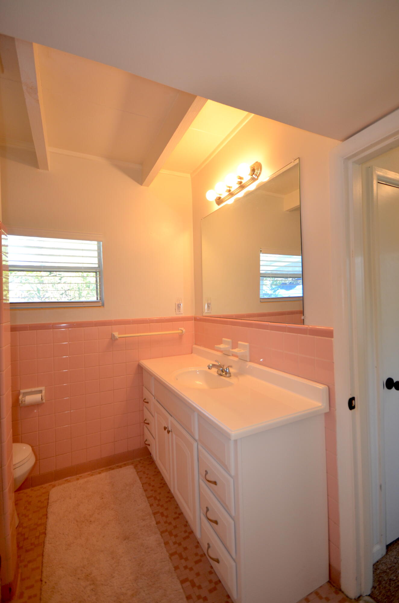 VILLA RUSS PARK - Residential