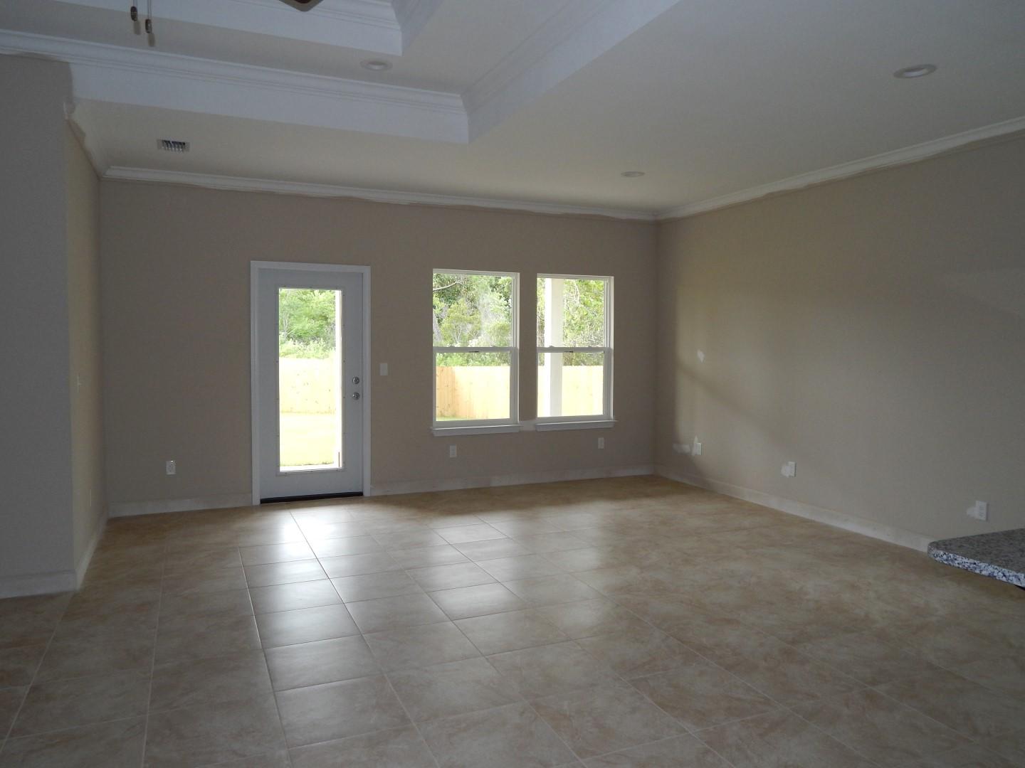 WYNNEHAVEN BEACH ESTATES - Residential