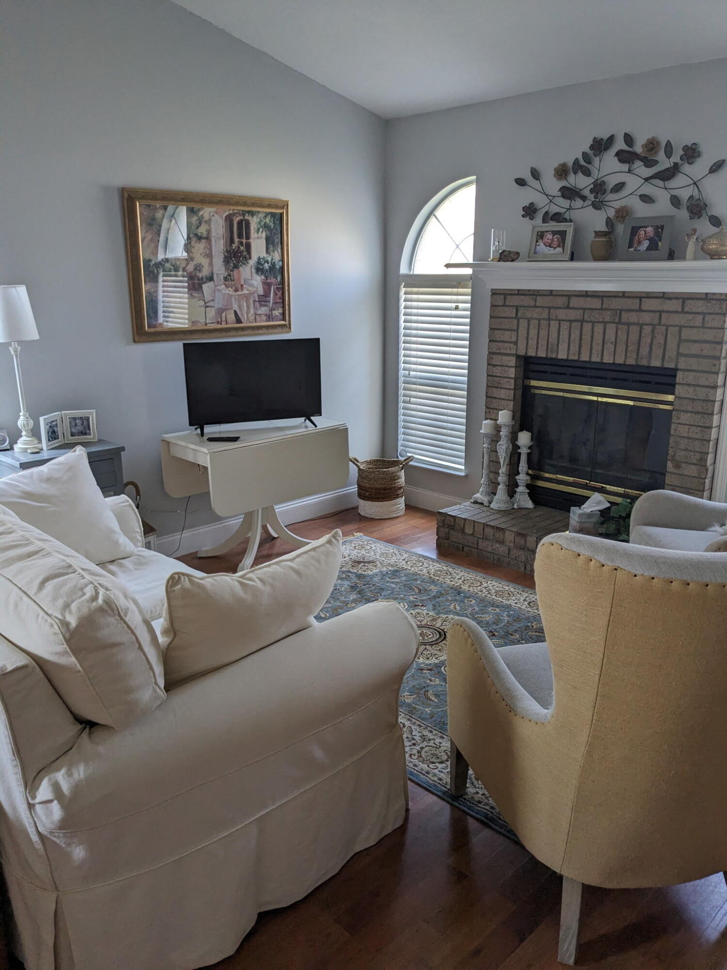 Parkwood Circle - Residential Lease