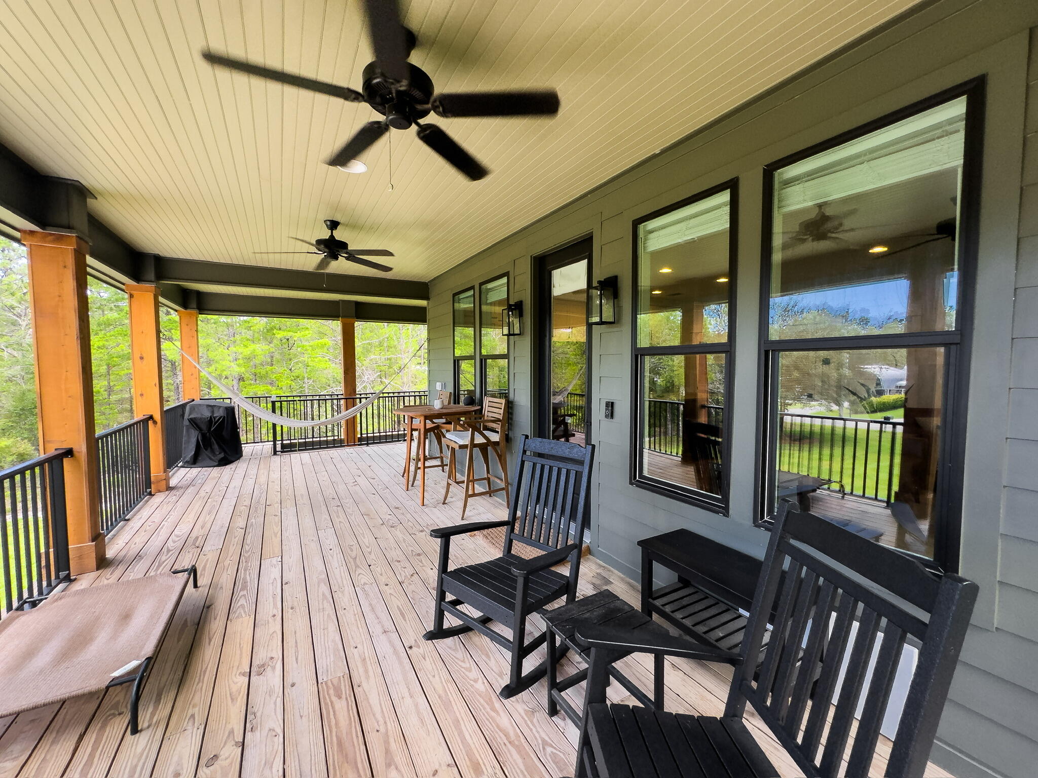 Daughettes 1st Addition - Residential