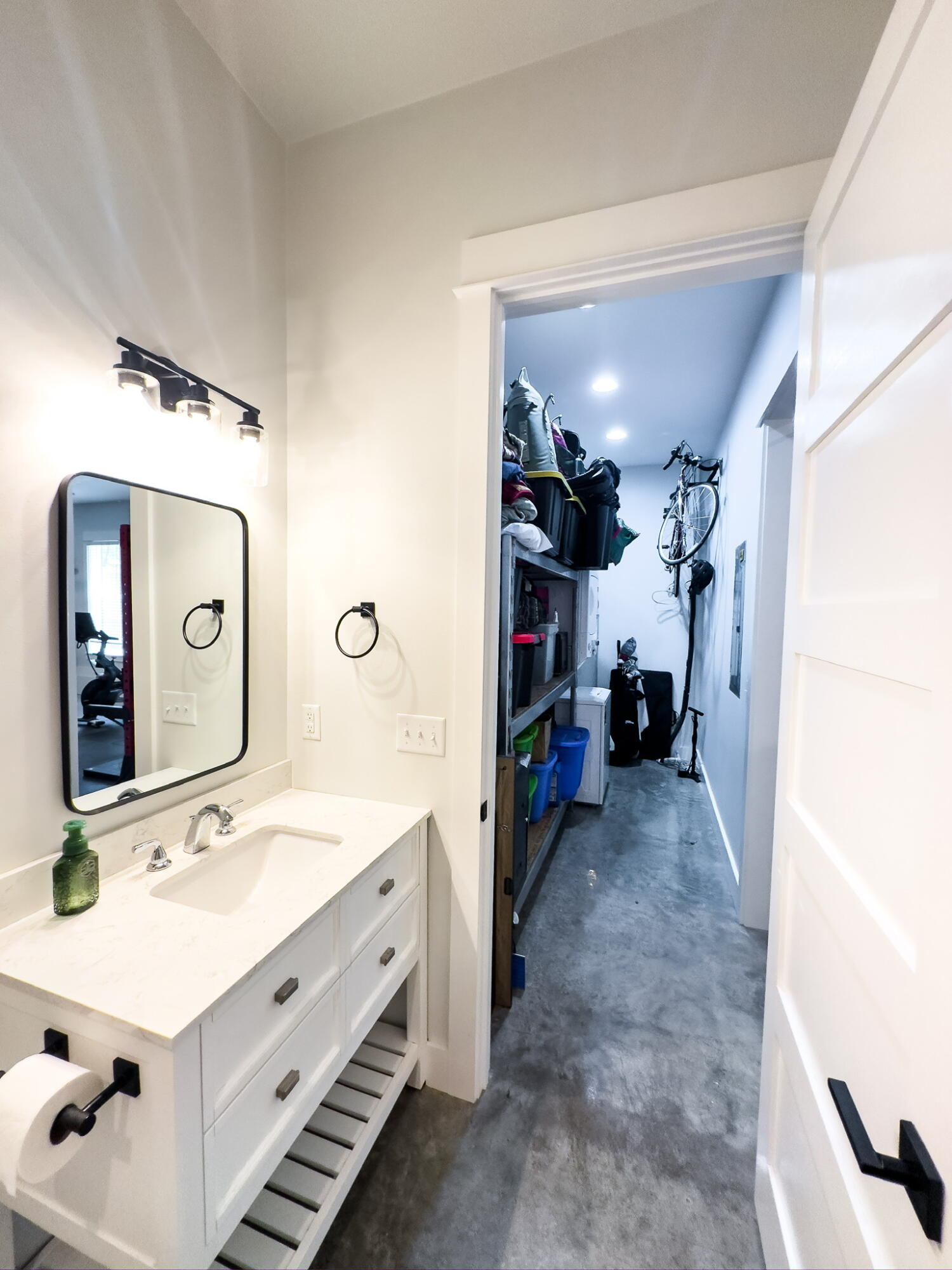 Daughettes 1st Addition - Residential