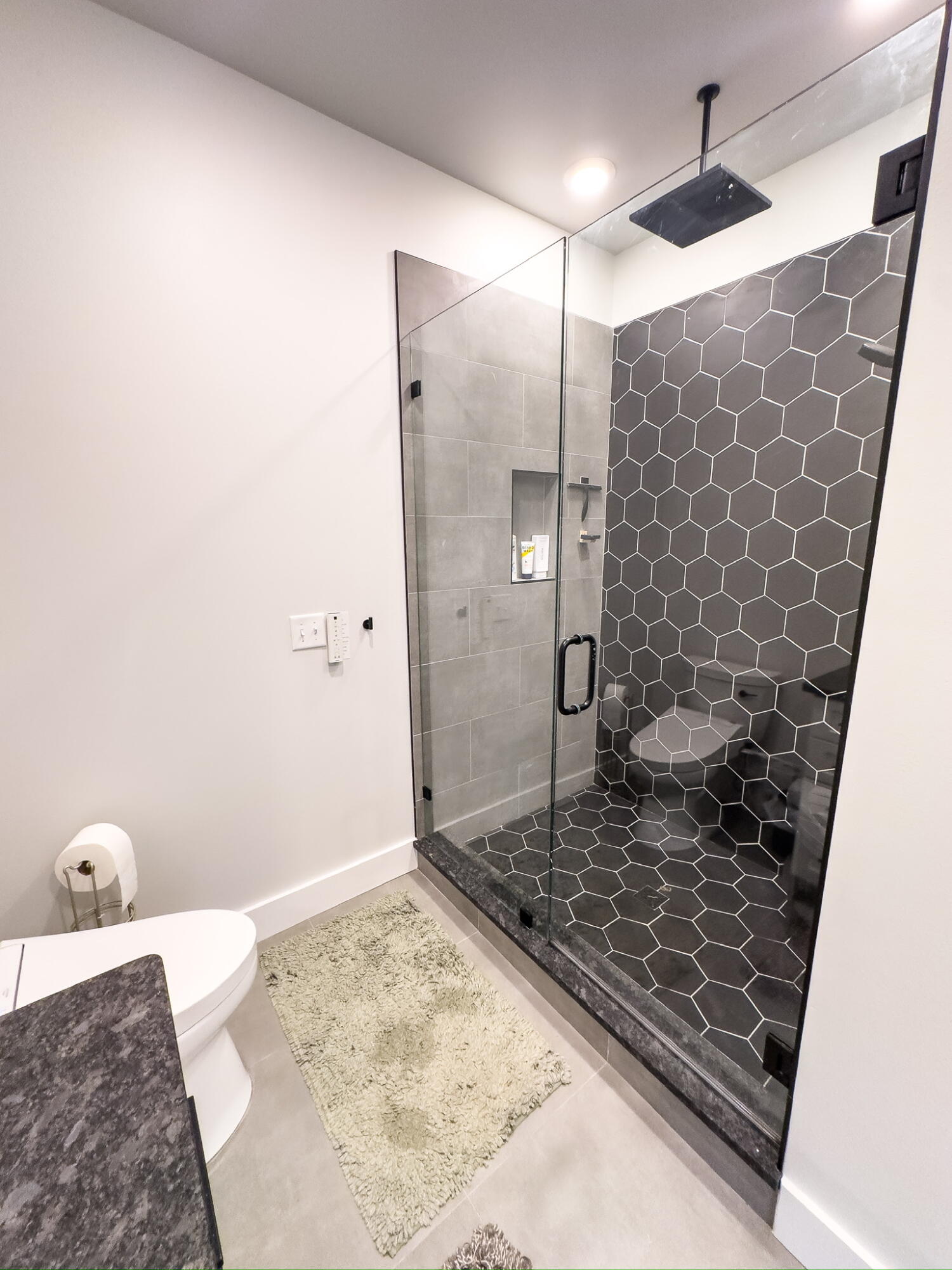 Daughettes 1st Addition - Residential