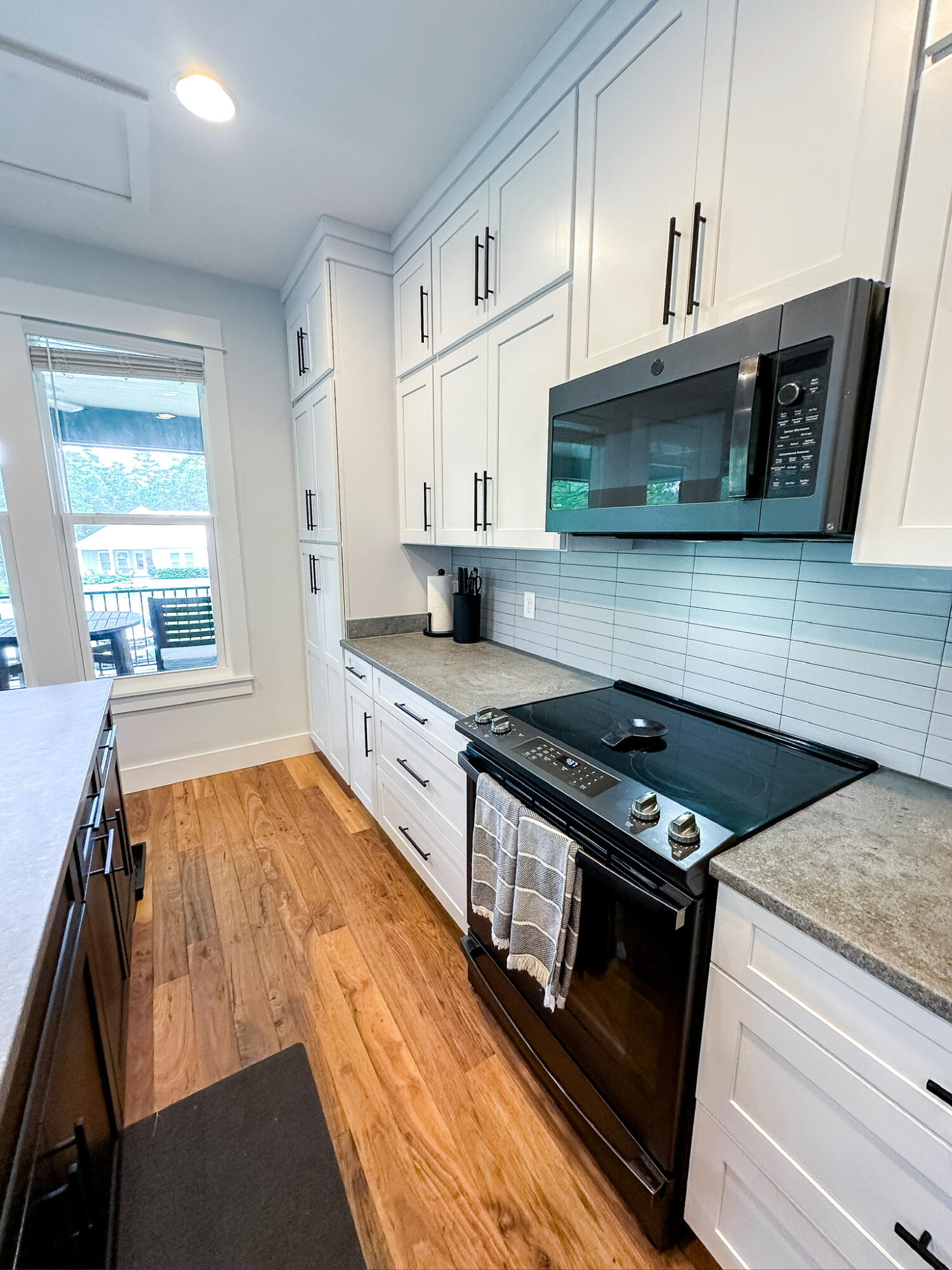 Daughettes 1st Addition - Residential