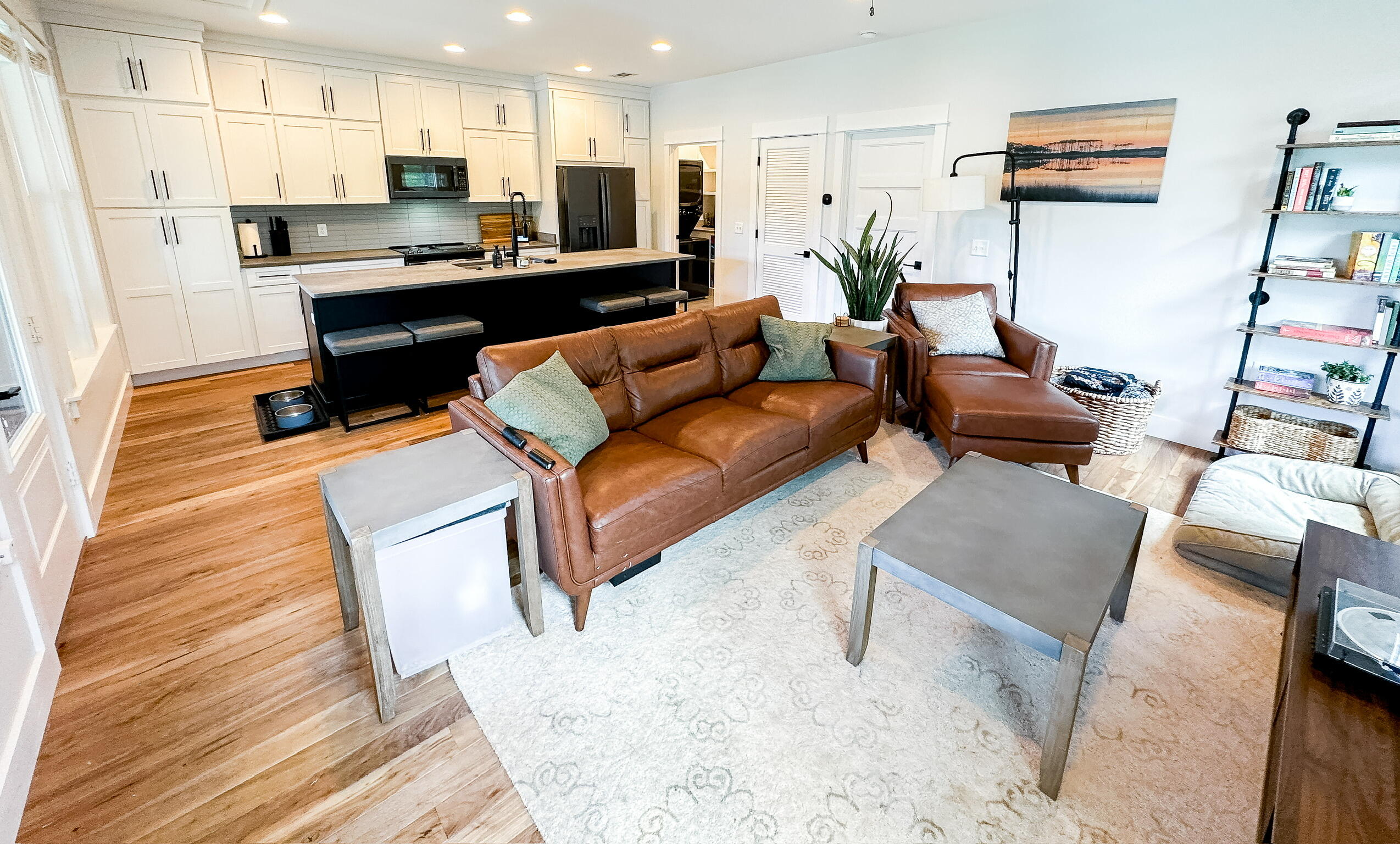 Daughettes 1st Addition - Residential