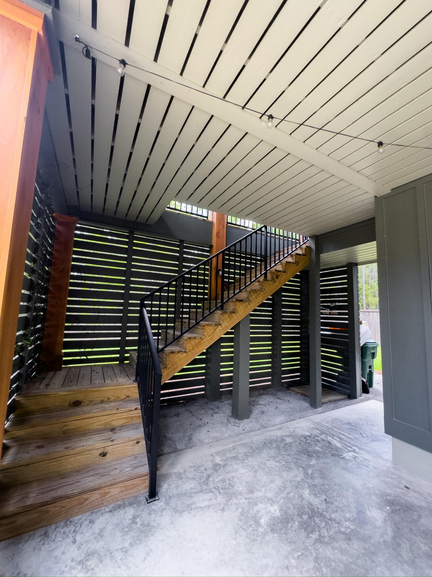 Daughettes 1st Addition - Residential