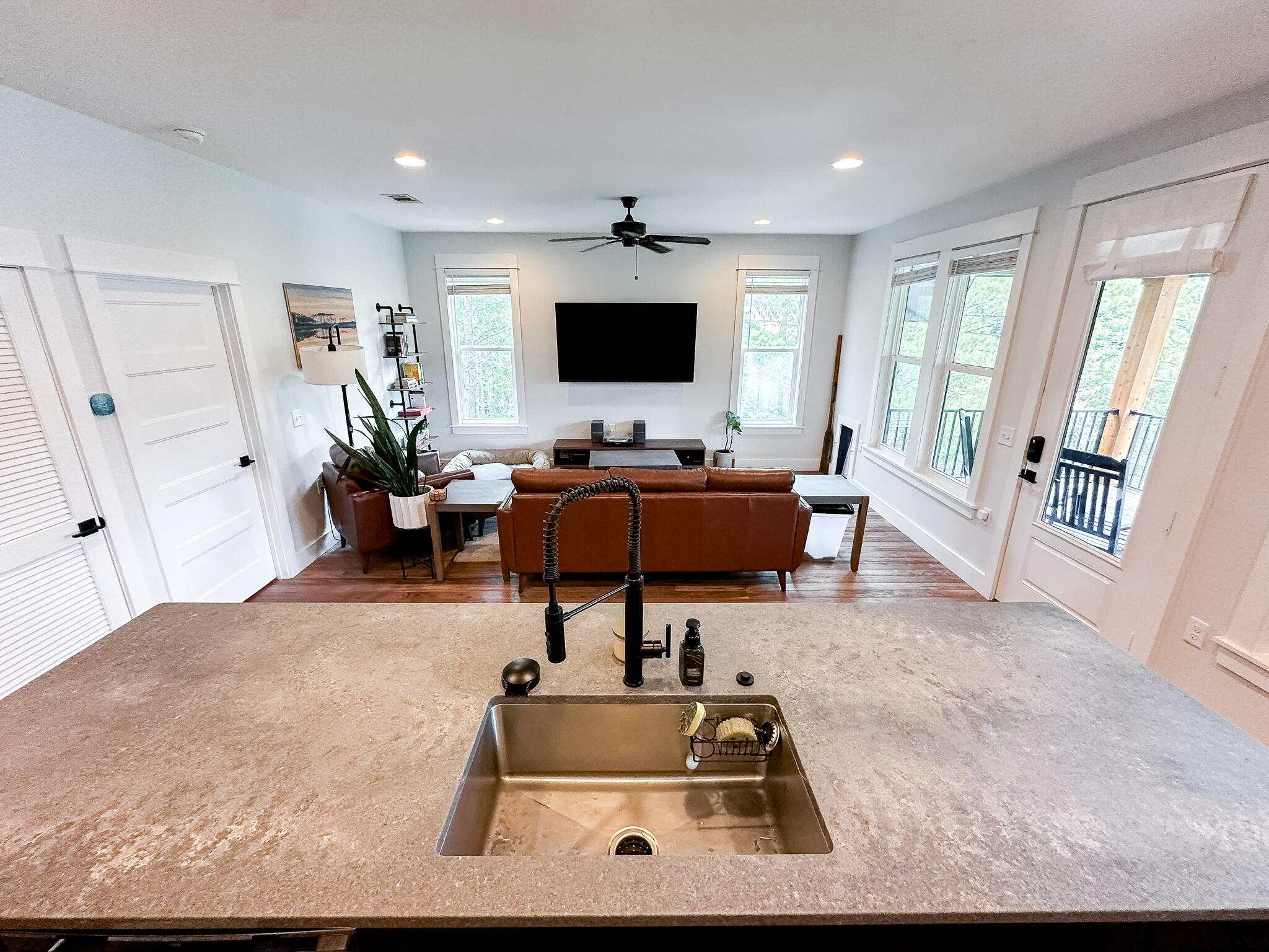 Daughettes 1st Addition - Residential