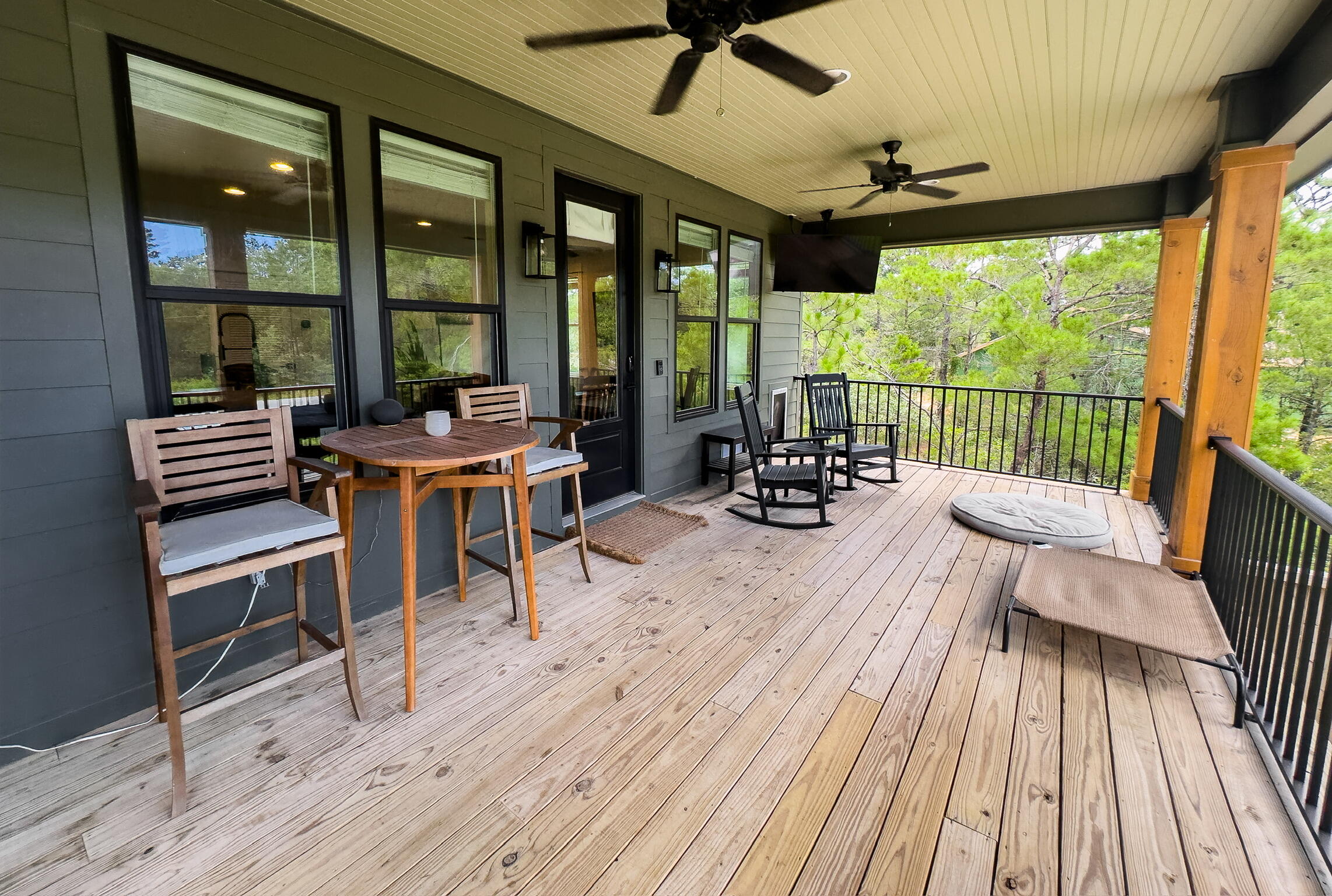 Daughettes 1st Addition - Residential