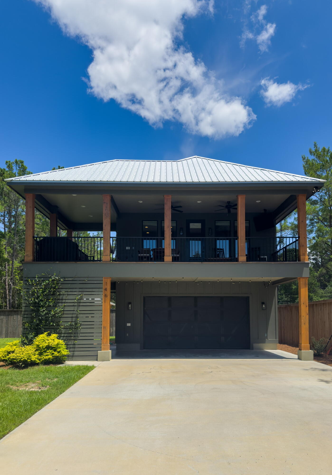 Daughettes 1st Addition - Residential