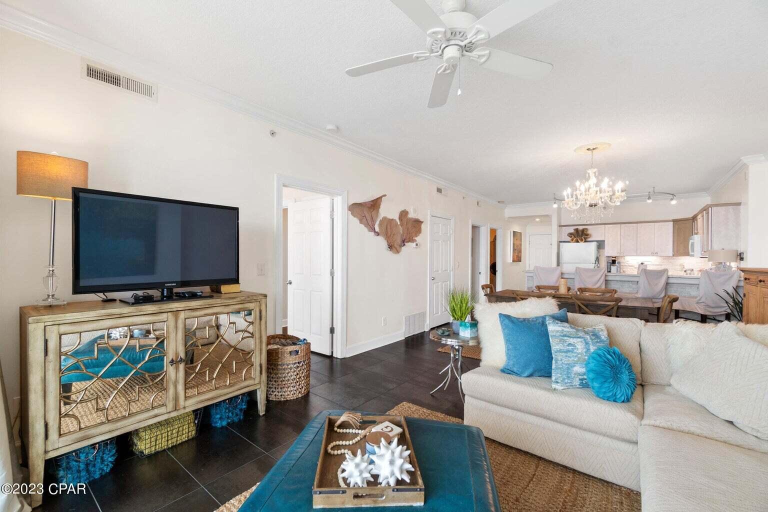 EMERALD ISLE - Residential