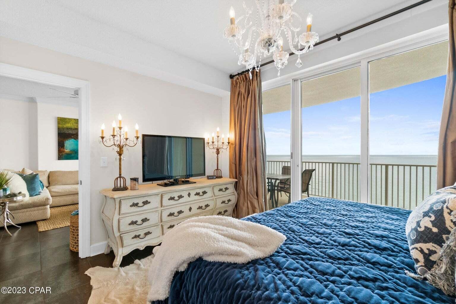 EMERALD ISLE - Residential