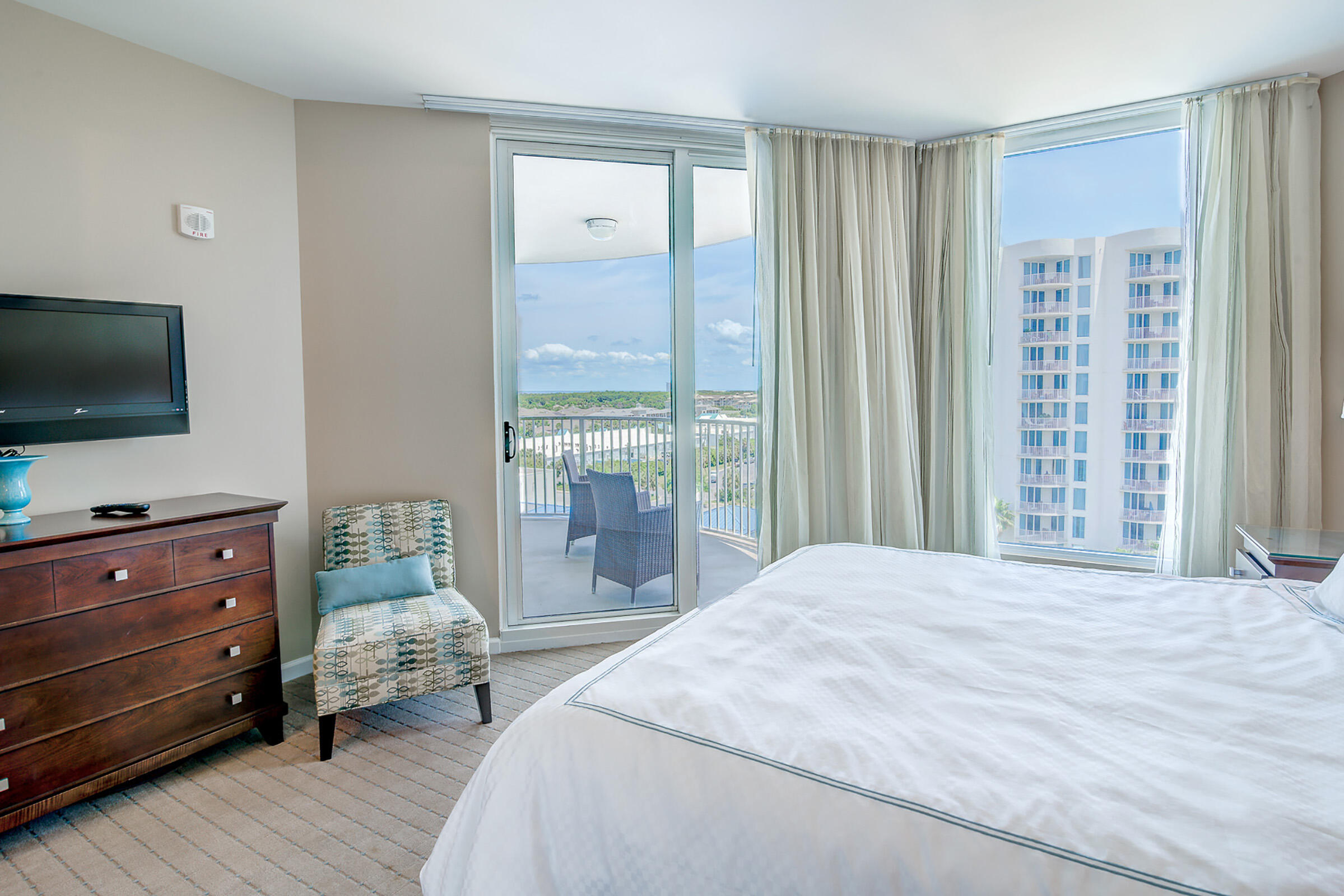 THE PALMS OF DESTIN - Residential