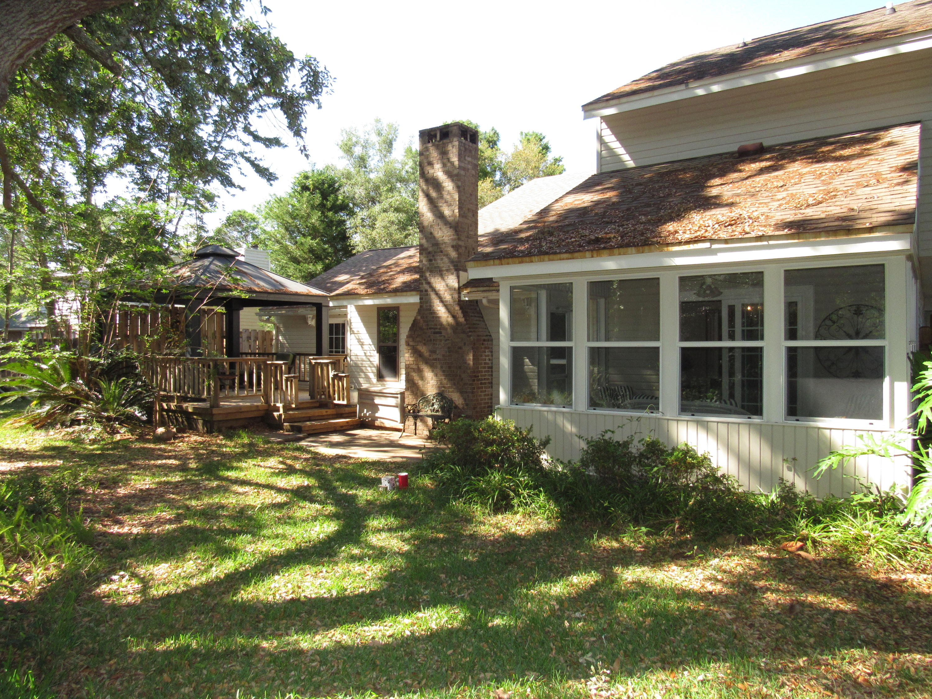 RAINTREE ESTATES - Residential