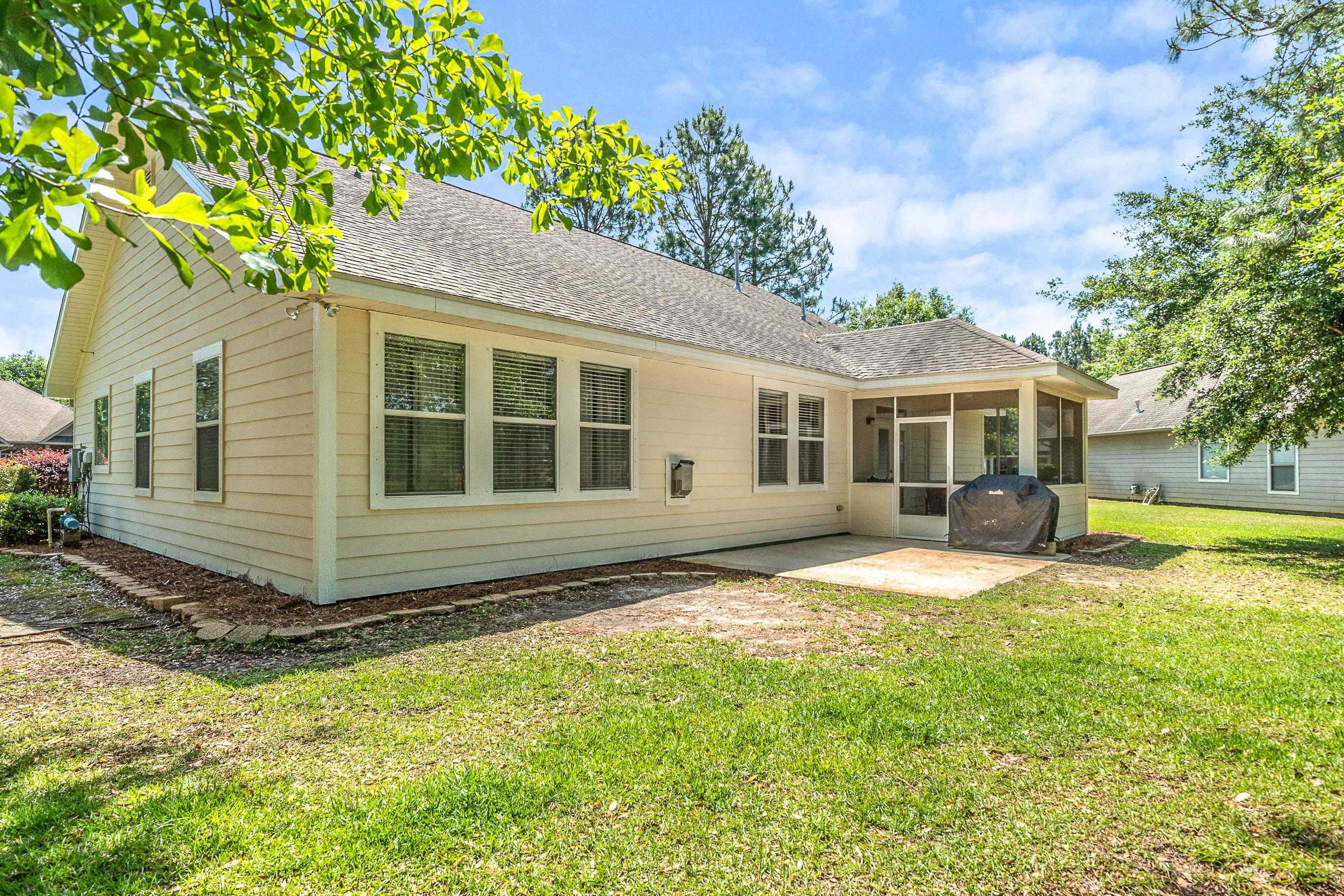 SYMPHONY AT HAMMOCK BAY - Residential