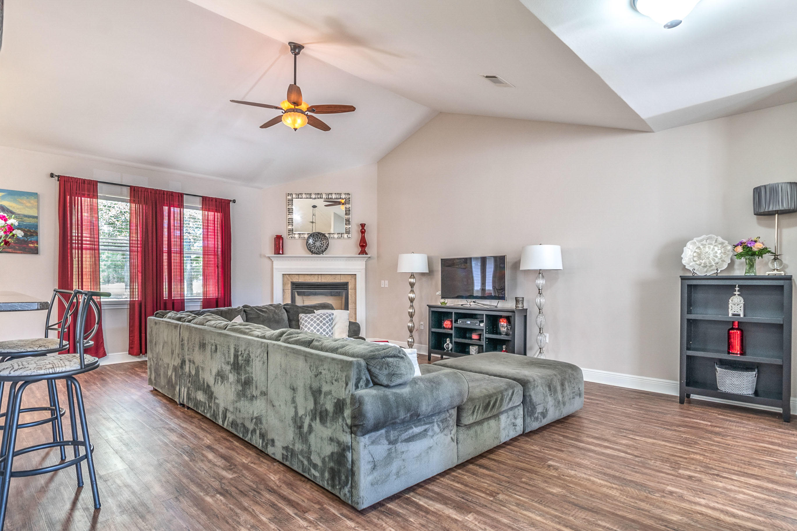 SYMPHONY AT HAMMOCK BAY - Residential