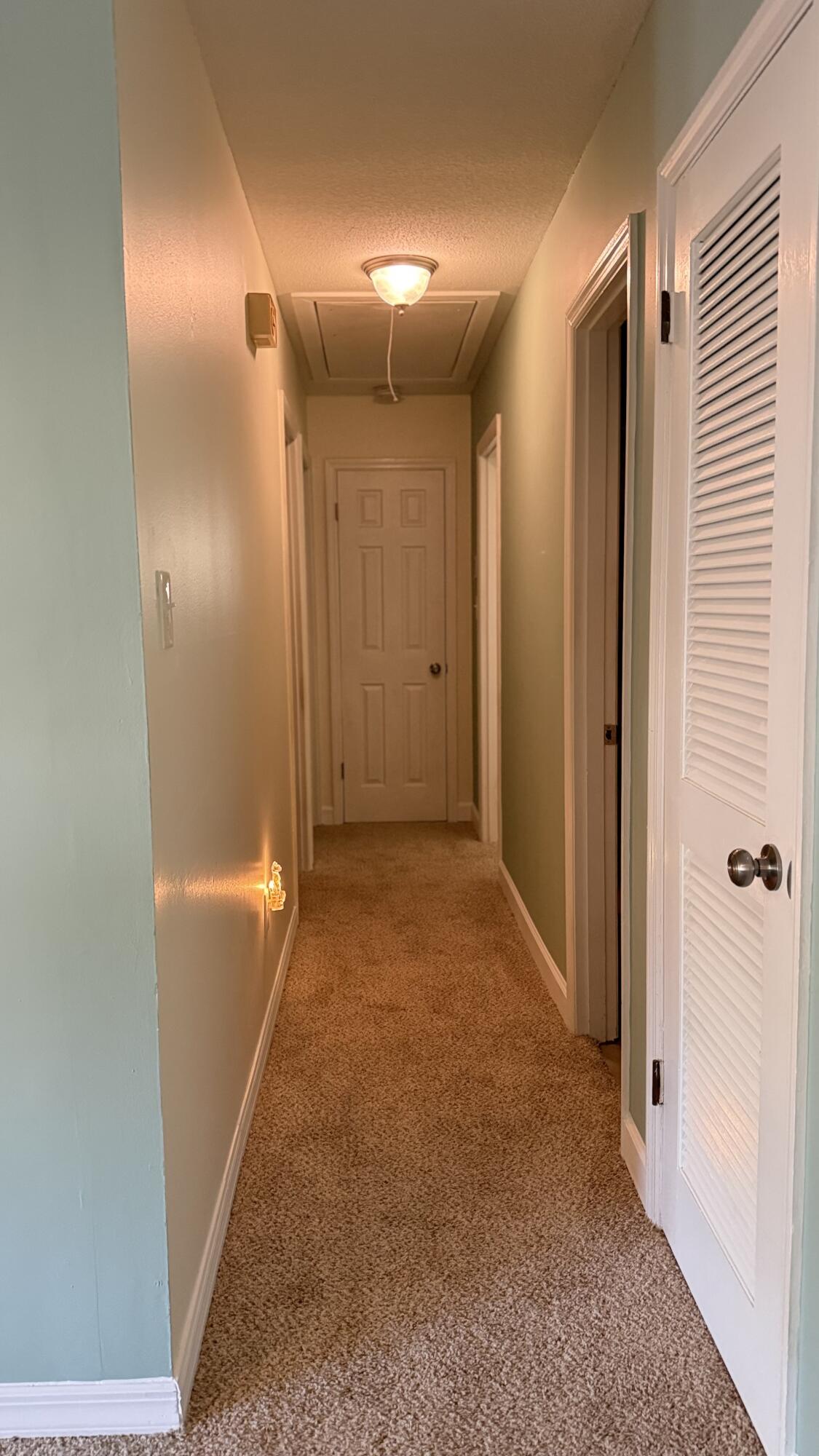 MUNICIPAL 2ND ADD LOT 20 BLK F - Residential