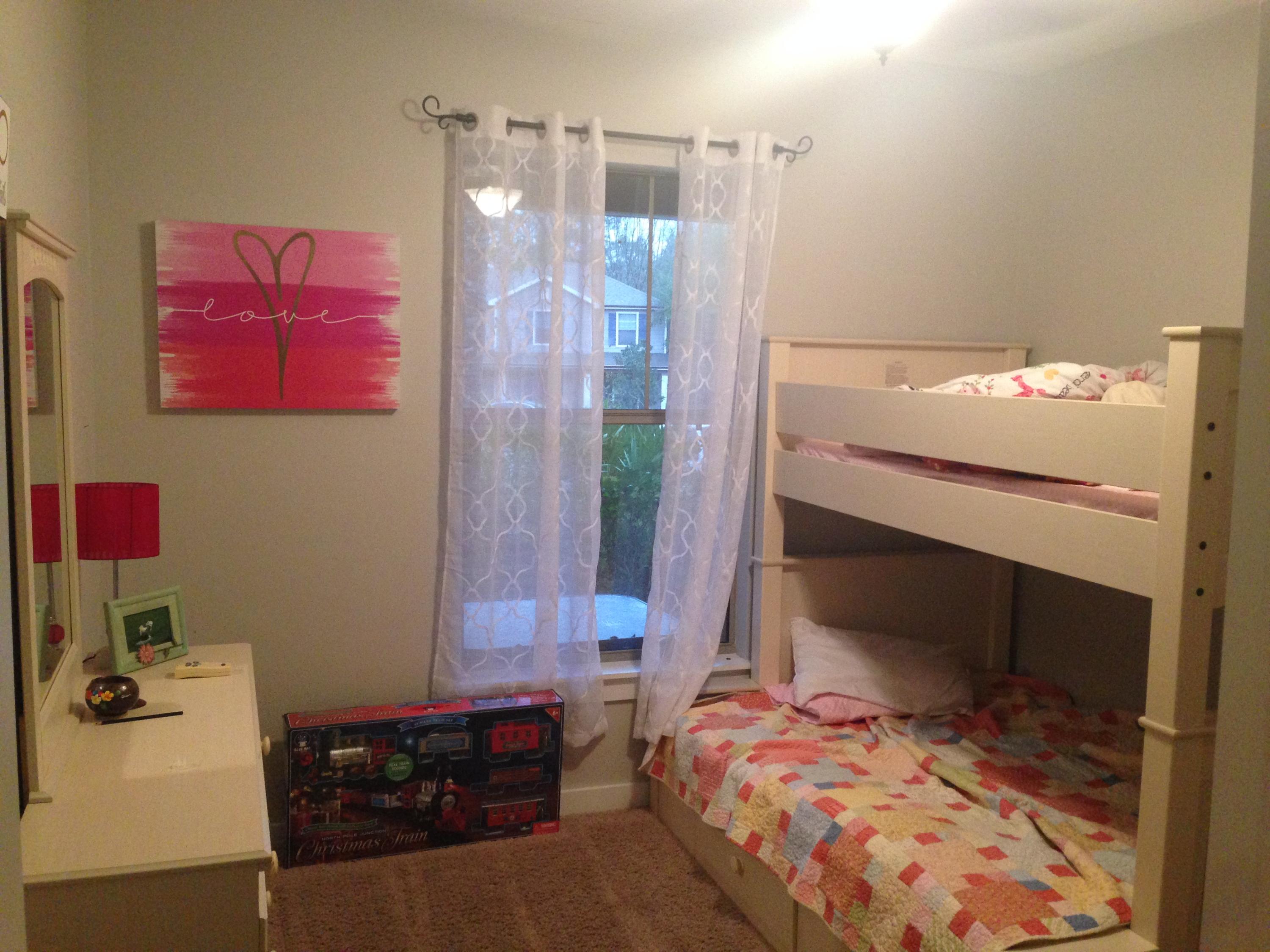 WALSH GLEN ESTATES - Residential Lease