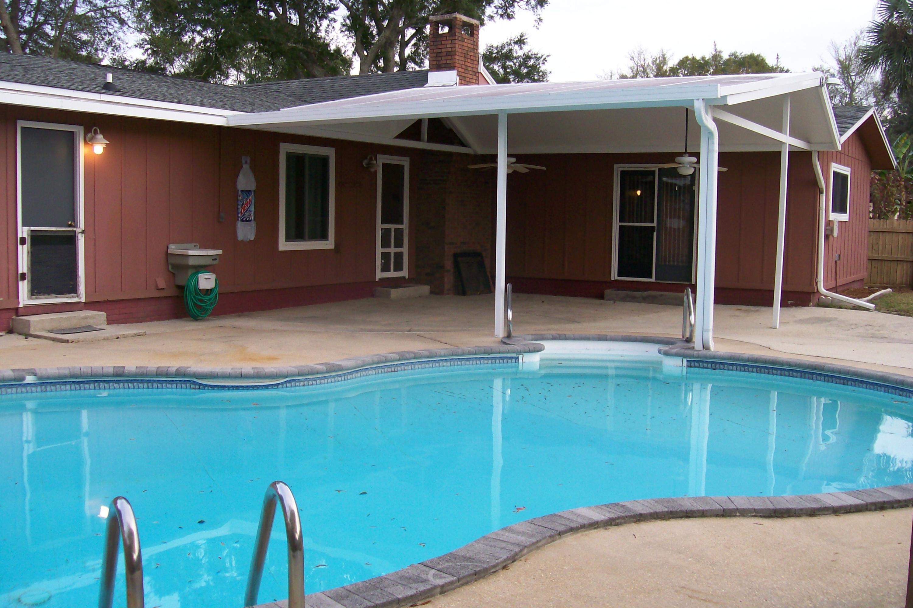 BERKSHIRE WOODS - Residential