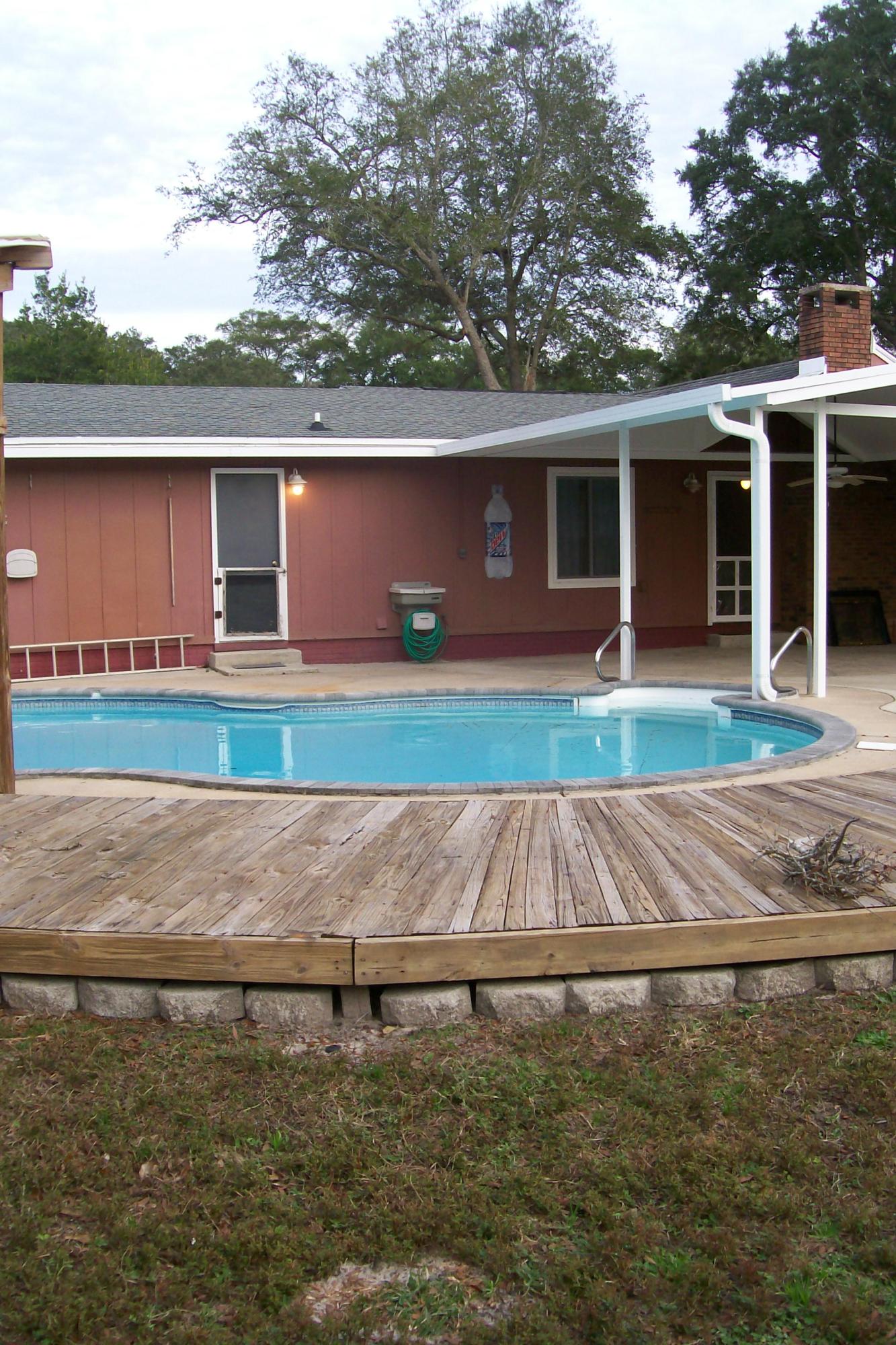 BERKSHIRE WOODS - Residential