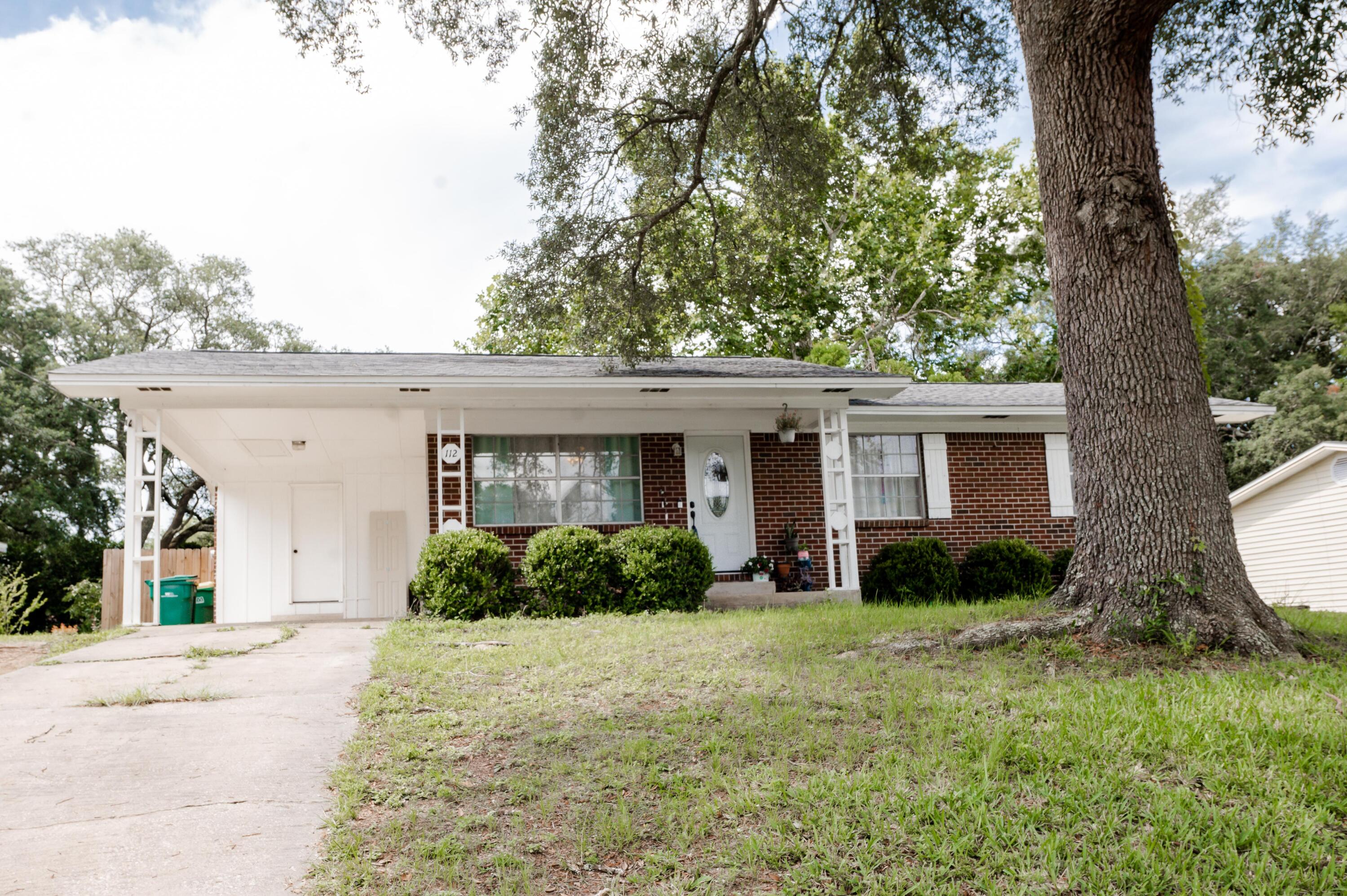 PINECREST HILLS - Residential