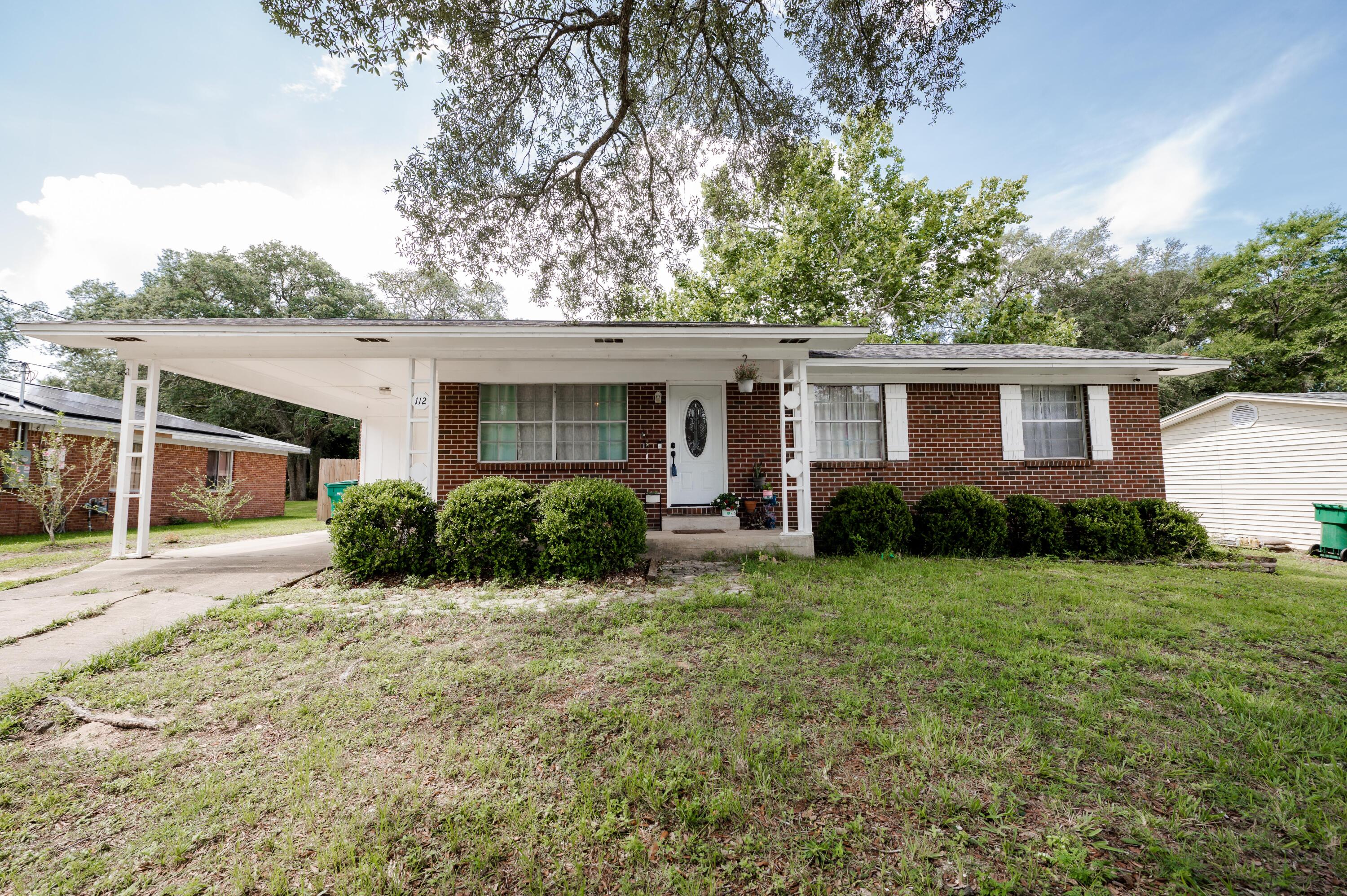 PINECREST HILLS - Residential