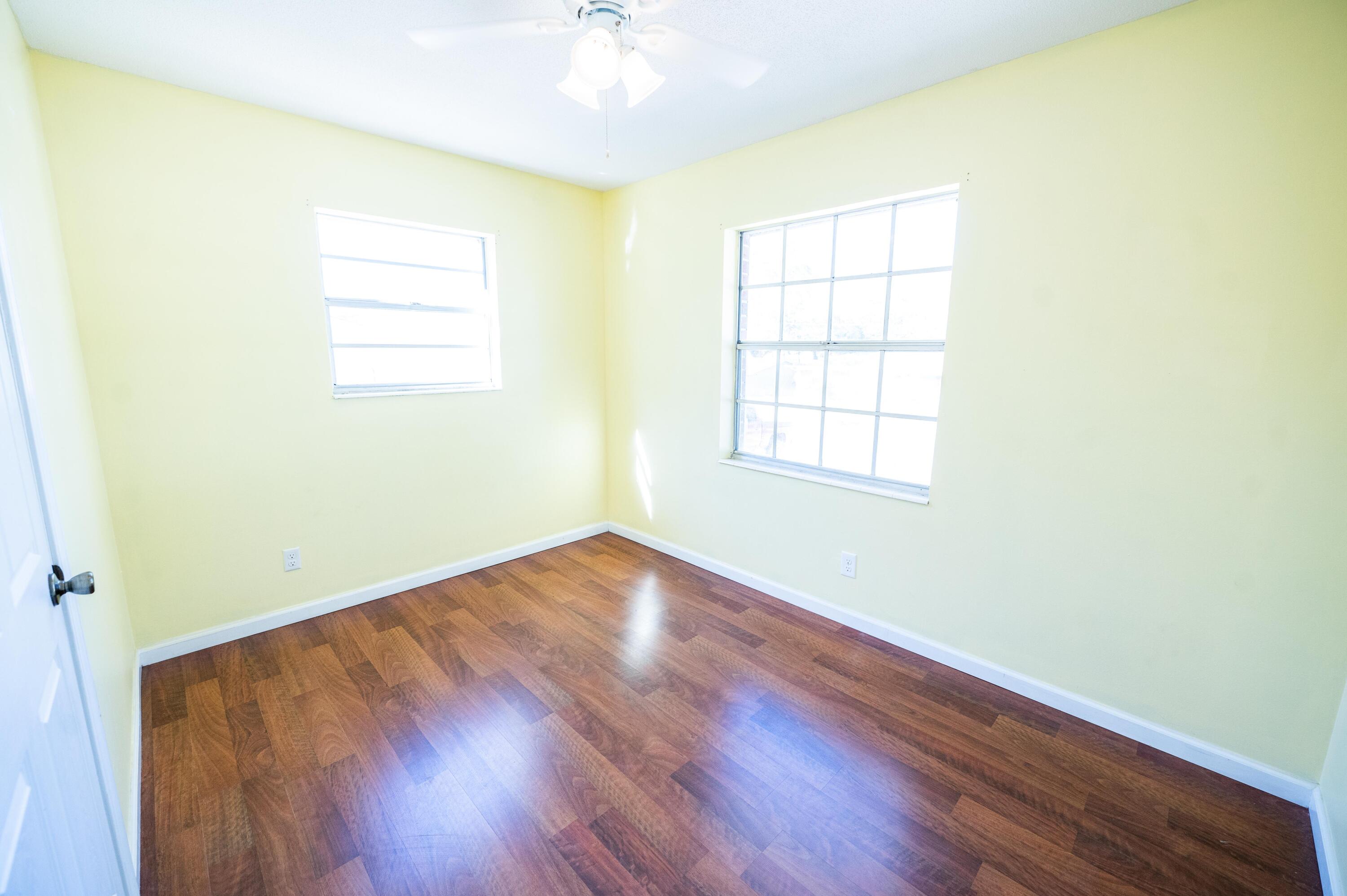 PINECREST HILLS - Residential