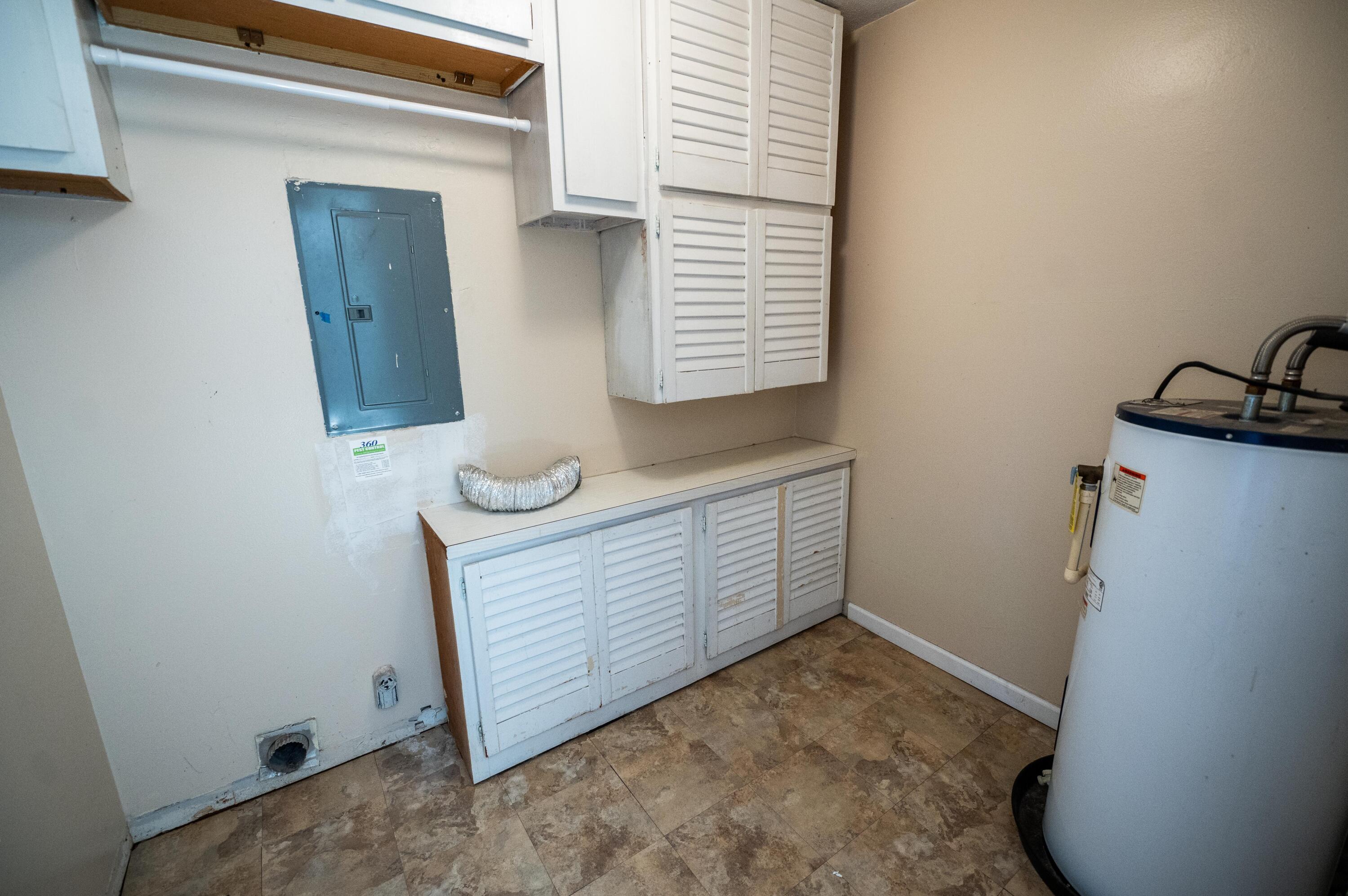 PINECREST HILLS - Residential