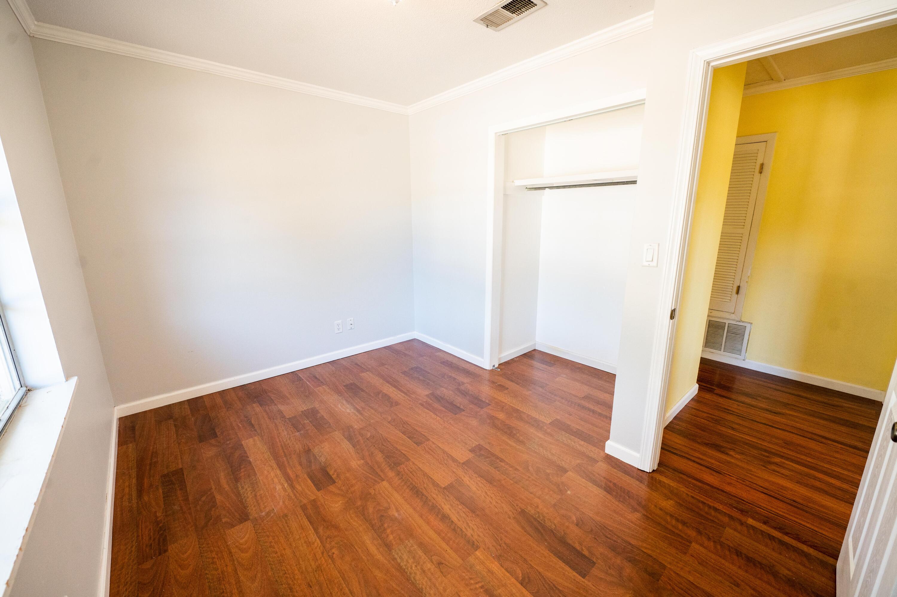 PINECREST HILLS - Residential