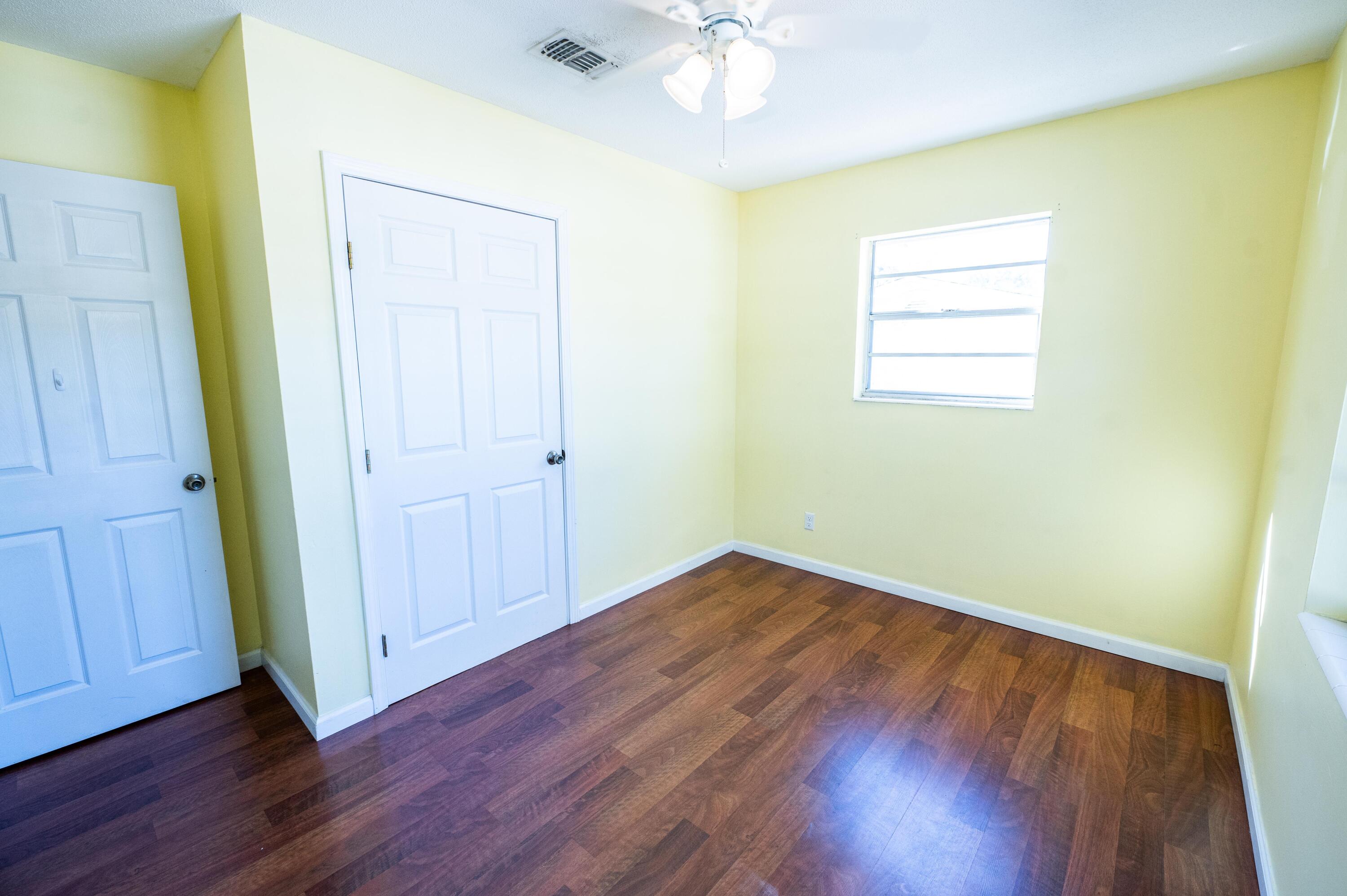 PINECREST HILLS - Residential